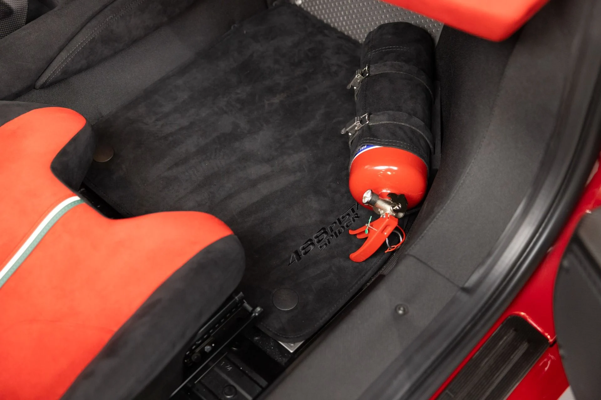 mph085_1989815505_Used_2020_Ferrari_488_Pista_Spider_1786715876_fd853803a8