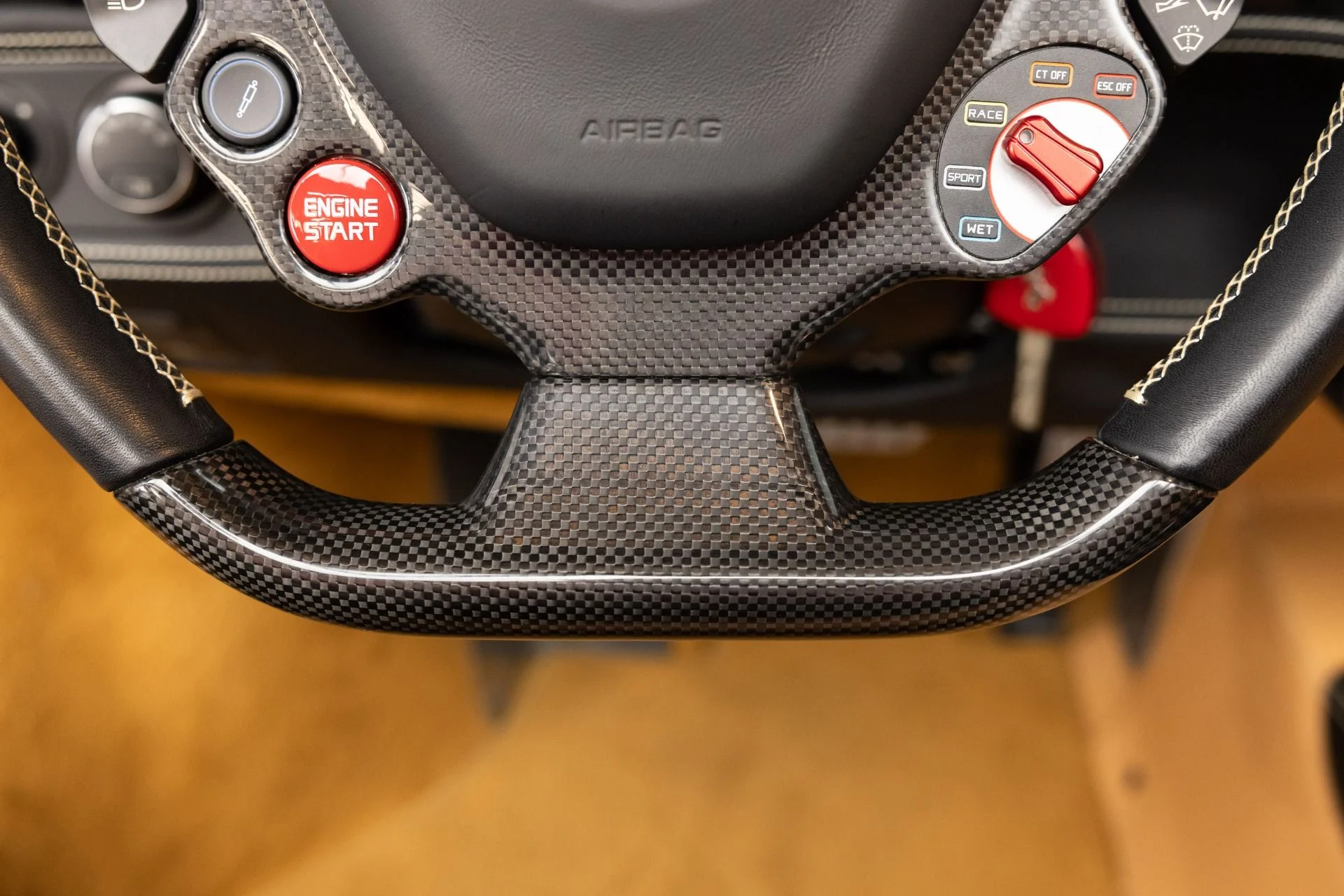 mph085_2003956866_Used_2013_Ferrari_458_Spider_1791300624_0c9a5e422f