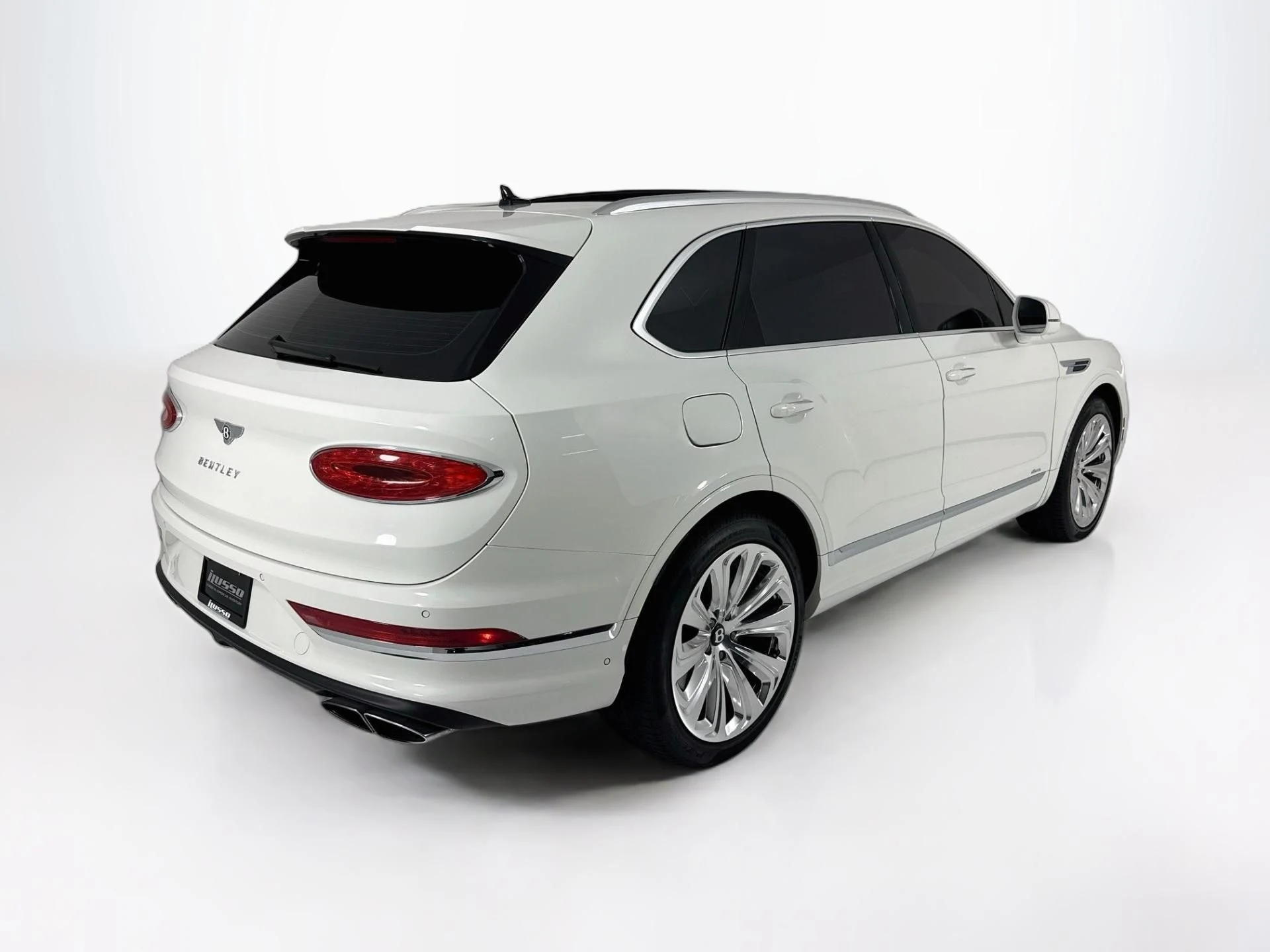 mph085_2088275350_Used_2023_Bentley_Bentayga_Azure_1793142093_6b38a4174a