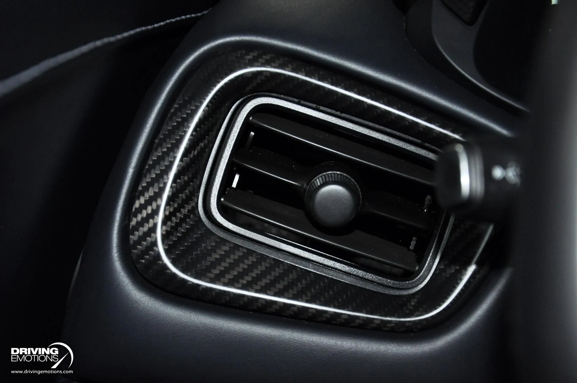 mph085_2263764479_880_p86_l_724d209c2b