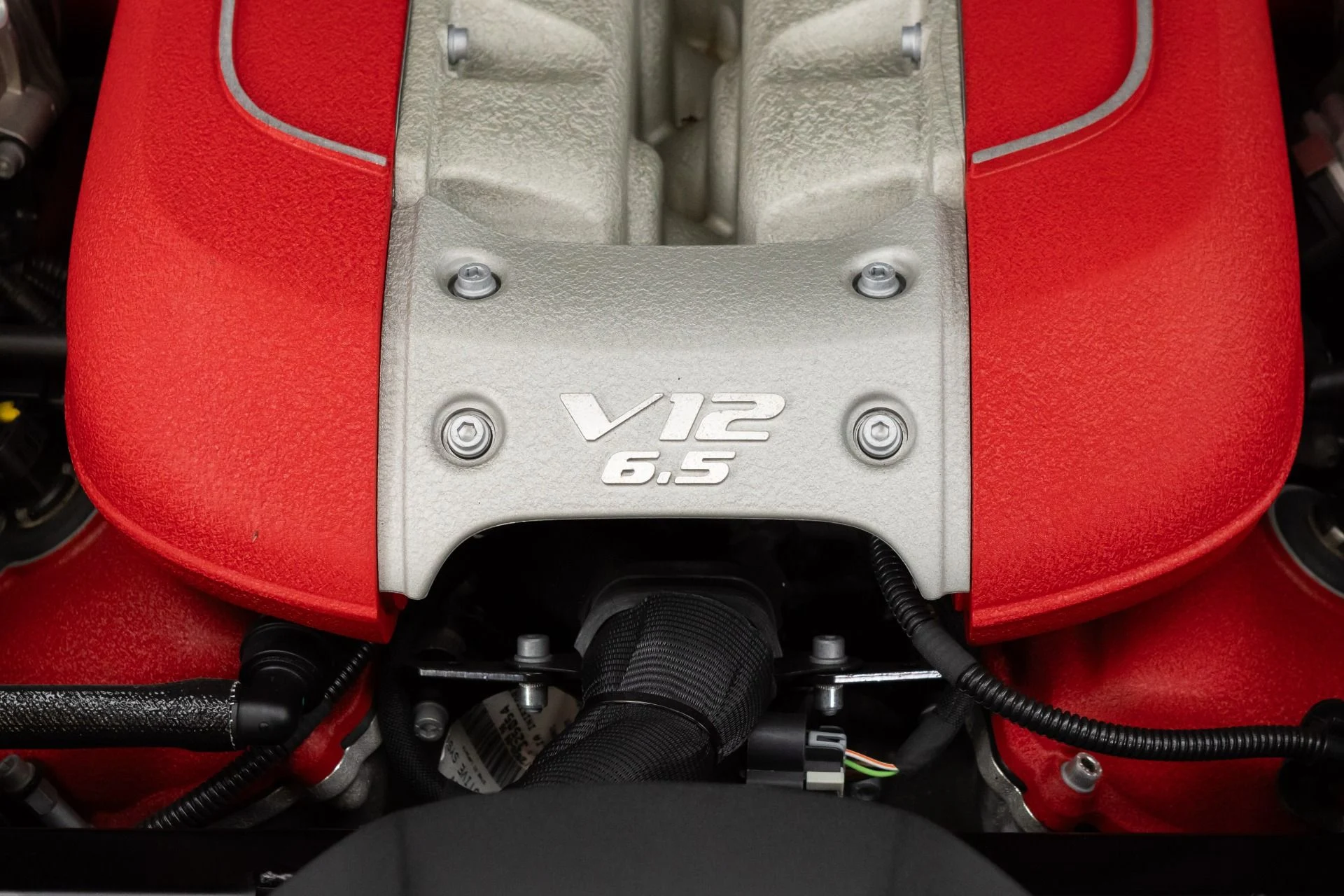 mph085_2284338376_Used_2020_Ferrari_812_Superfast_1779459079_d517136c34