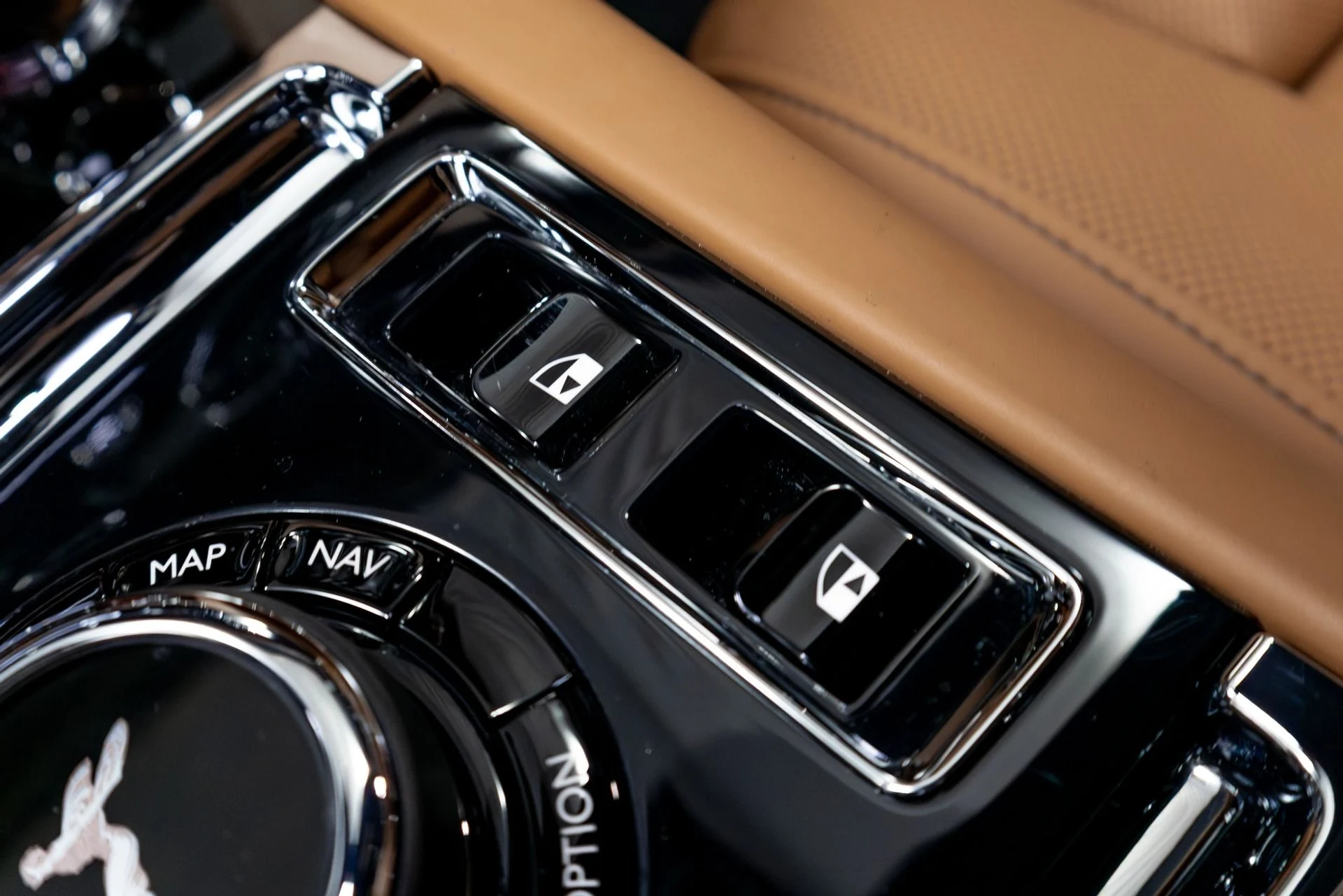 mph085_2535079078_Used_2022_Rolls_Royce_Ghost_1776785010_24aeebd037