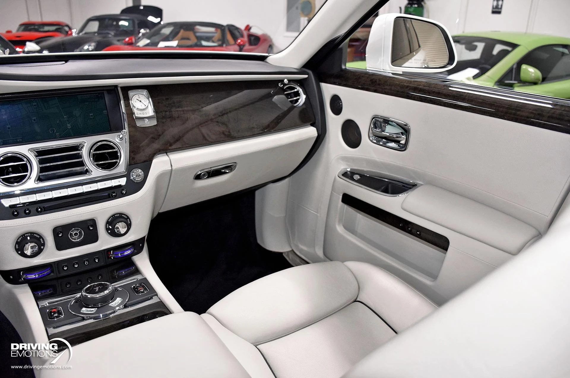 mph085_2560840864_872_p86_l_4685f96140