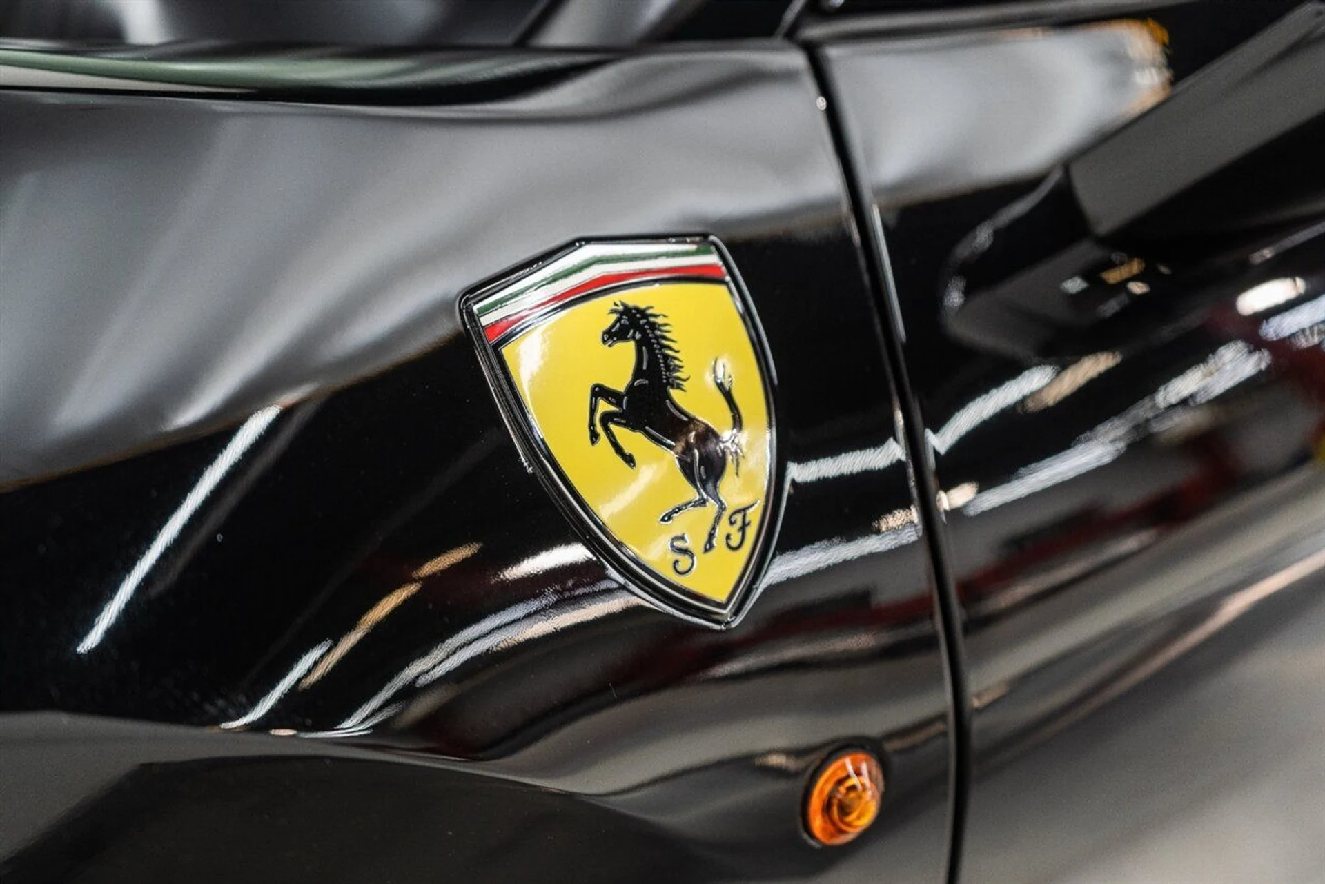 mph085_2564963879_00044014be_1280_38f6133857