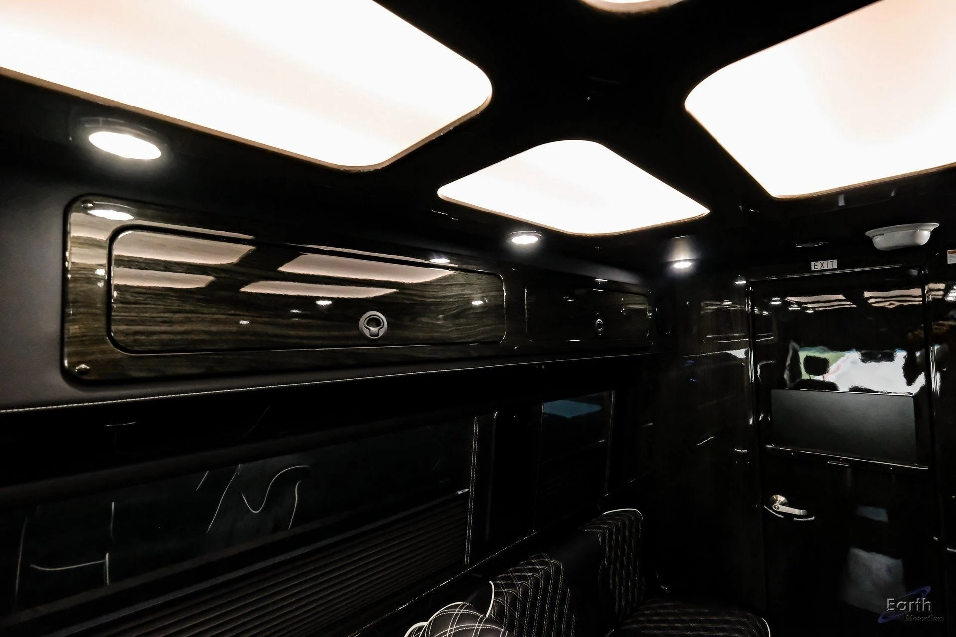 mph085_257160197_42a5dd9a365eb282b0c269bf1497fba7x_5bfeecbcf6