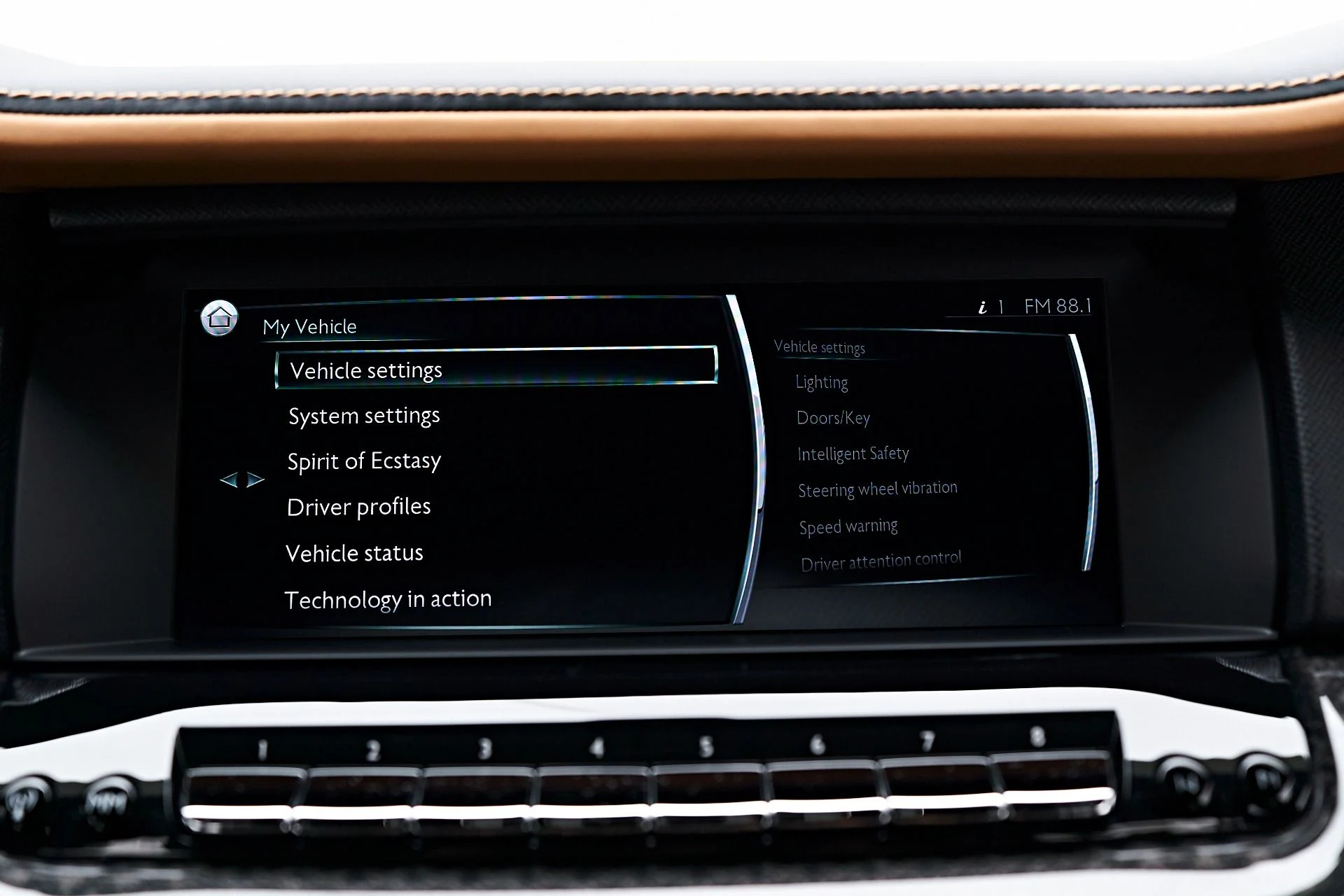 mph085_2837506798_Used_2022_Rolls_Royce_Cullinan_Base_1679686724_c561c8517d