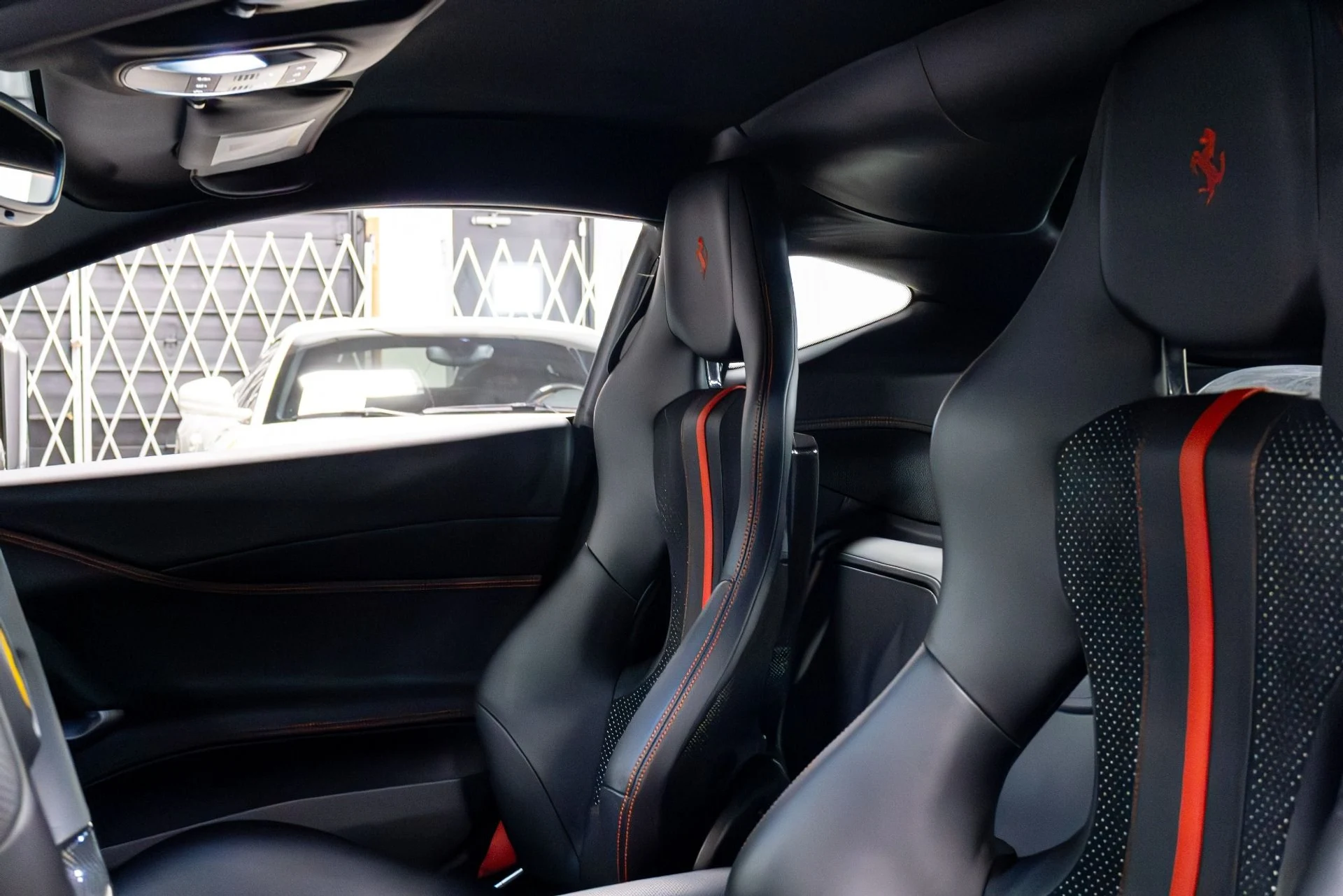 mph085_2885688062_Used_2019_Ferrari_812_Superfast_1774911934_57249f45c0