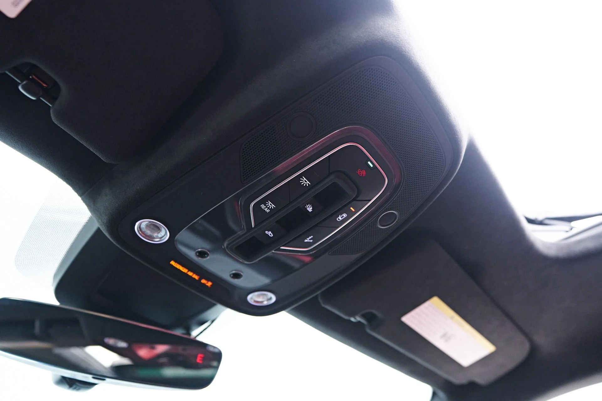 mph085_2900114099_Used_2024_Lamborghini_Urus_S_1751401874_5060f84c4e