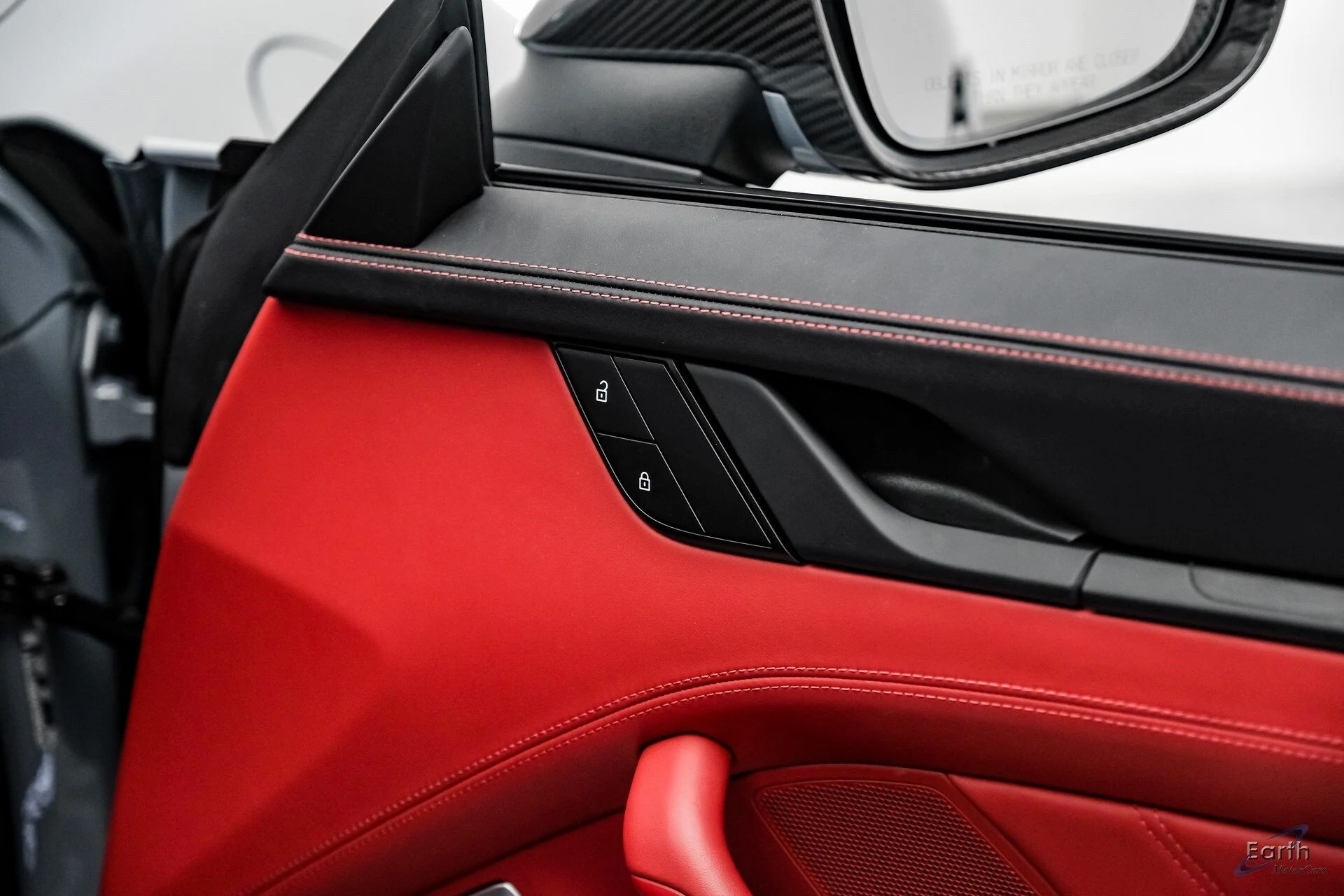 mph085_29086433_9afd9955a2606560f7235b63bde1e64dx_4df274e56b