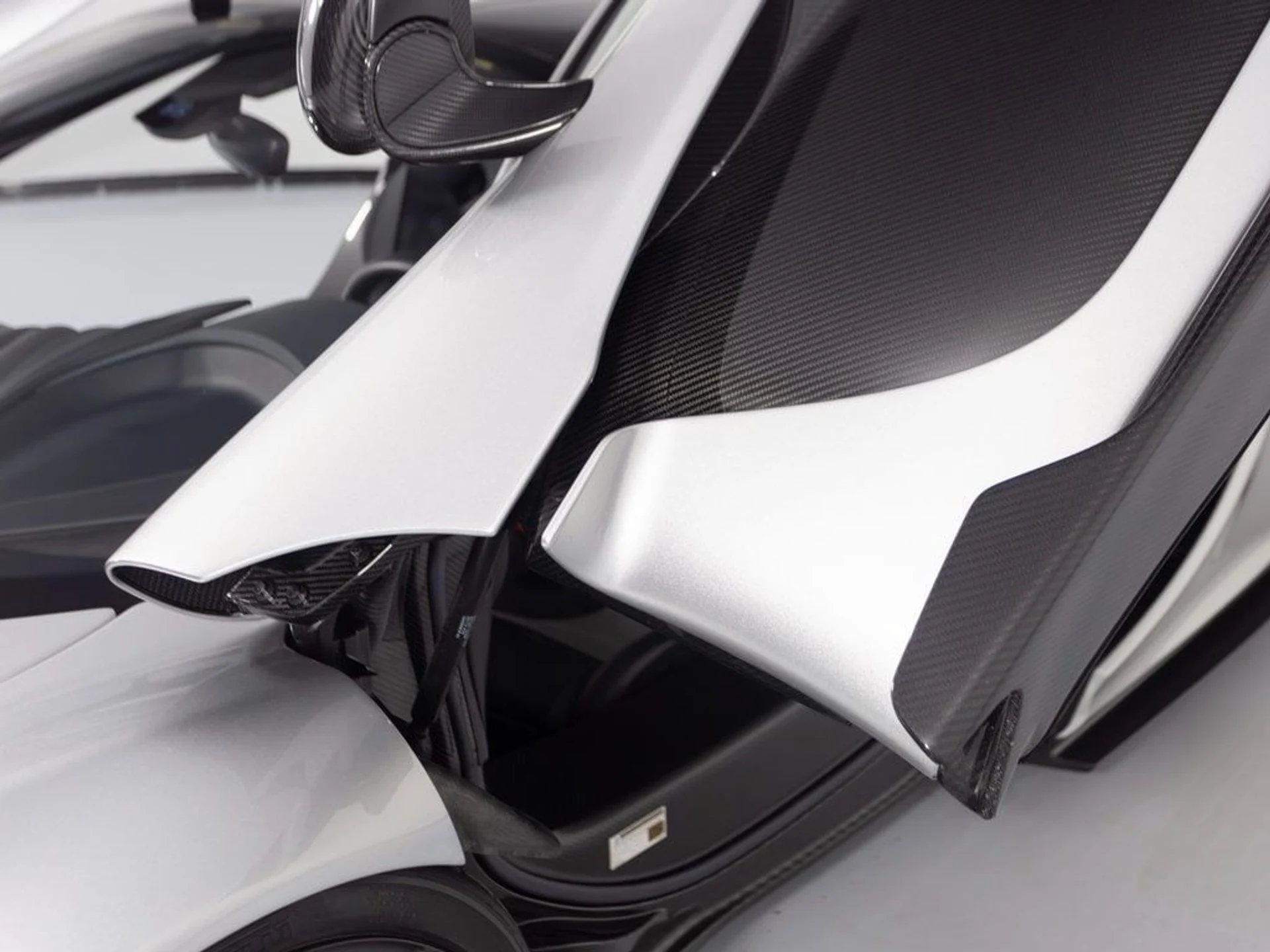 mph085_2909558469_695c87517698950907e8bf05bfaa5521x_d08f84ef82