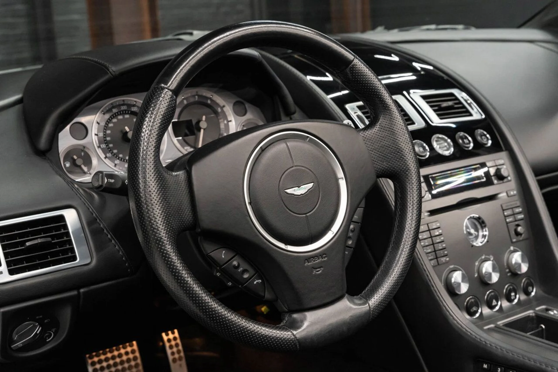 mph085_2939164549_aston_martin_vantage_2008_87bdf2d26f