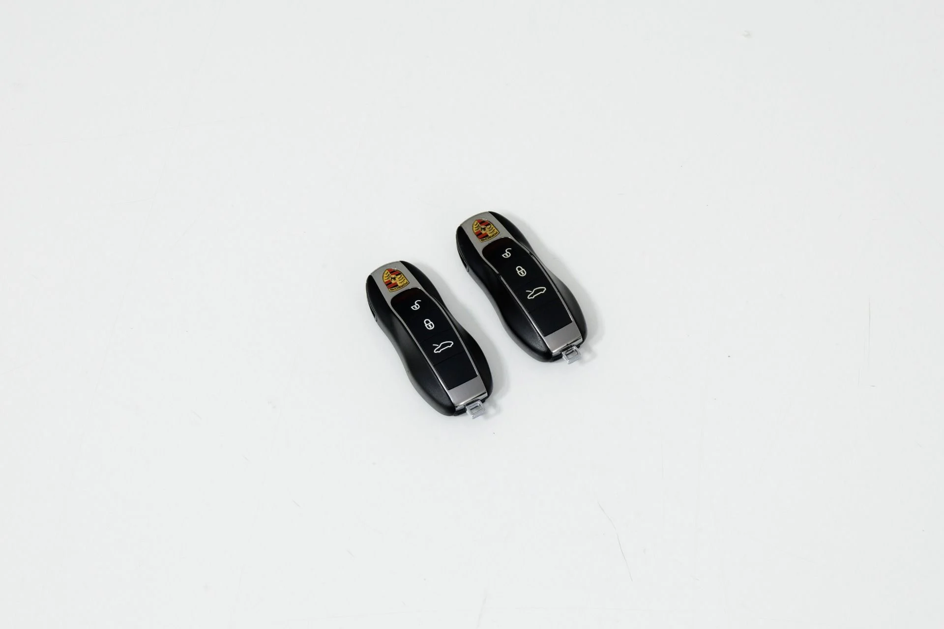 mph085_321139005_Used_2016_Porsche_911_Carrera_GTS_1792778200_b959634a7f
