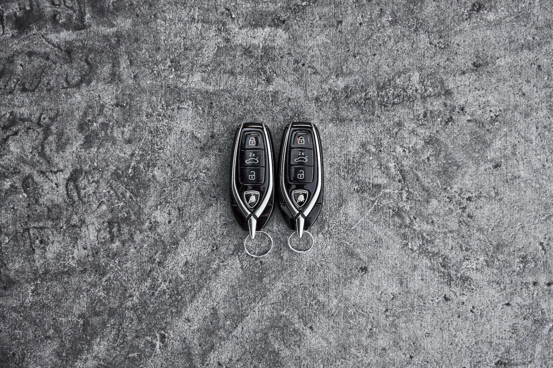 mph085_321565694_Used_2022_Lamborghini_Urus_1774548738_ea38cf4719