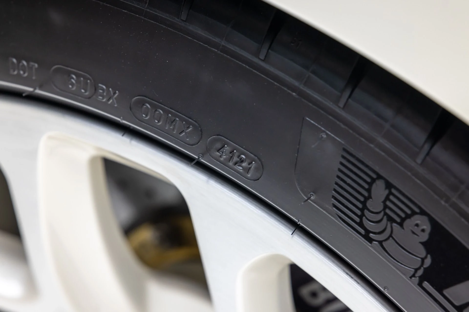 mph085_3220504430_13249_p86_l_3074bafa82