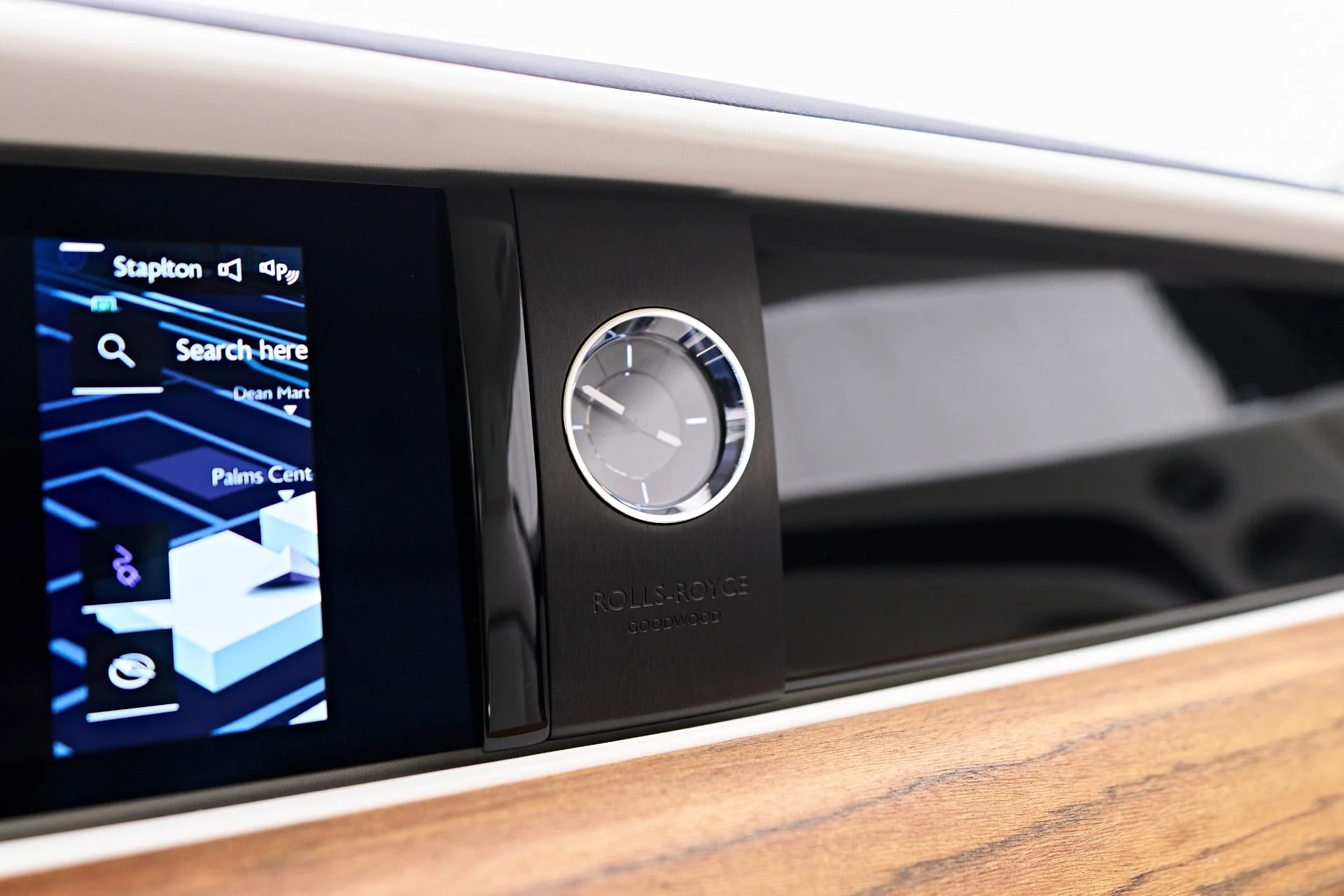 mph085_3257433659_Used_2024_Rolls_Royce_Spectre_1754099622_501d5d34ed