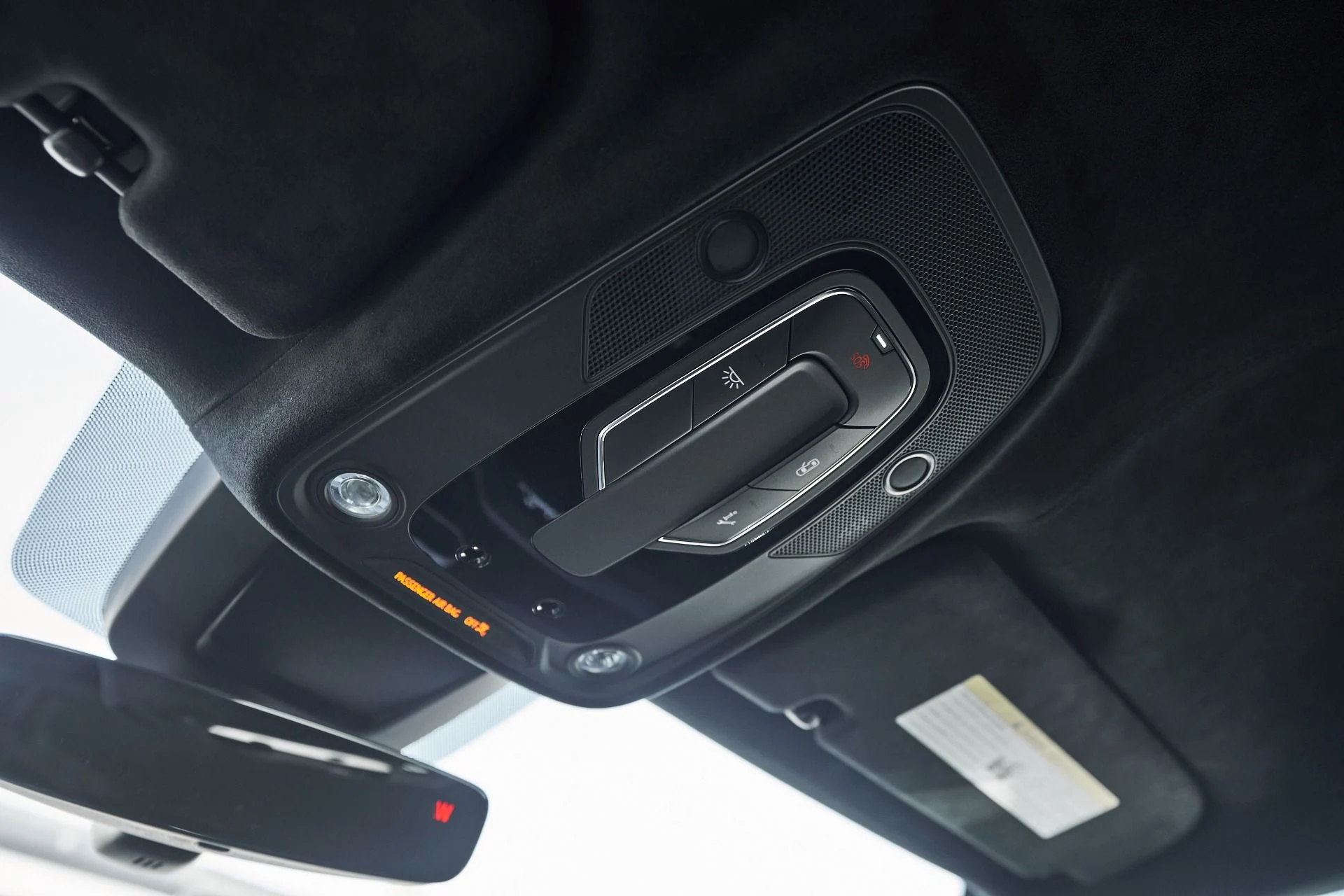 mph085_3308655403_Used_2023_Lamborghini_Urus_Performante_1761860915_0b38df1e5f