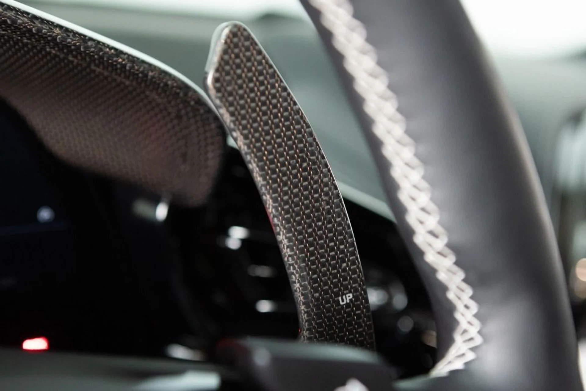 mph085_3382290426_Used_2025_Ferrari_Purosangue_1766002020_862f815700