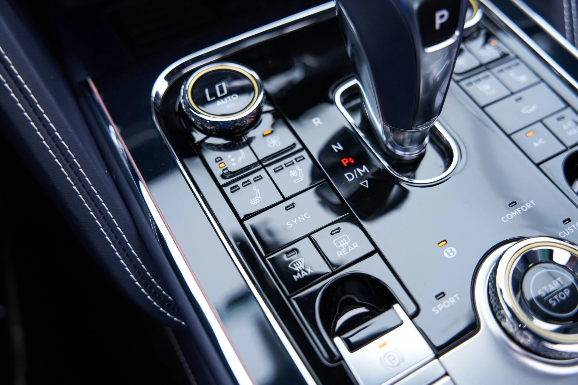 mph085_3460686091_Used_2025_Bentley_Flying_Spur_Speed_1792601362_6e656f6b77