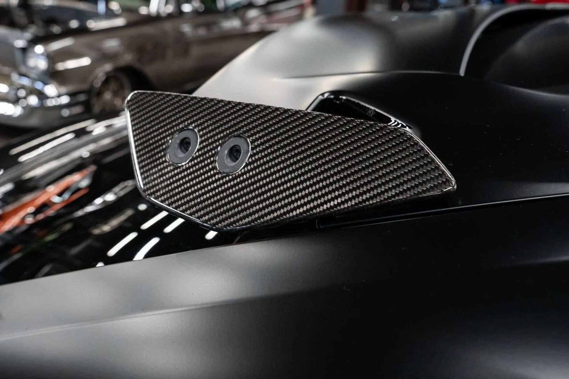 mph085_498573042_lamborghini_urus_2023_5451f5d8d3