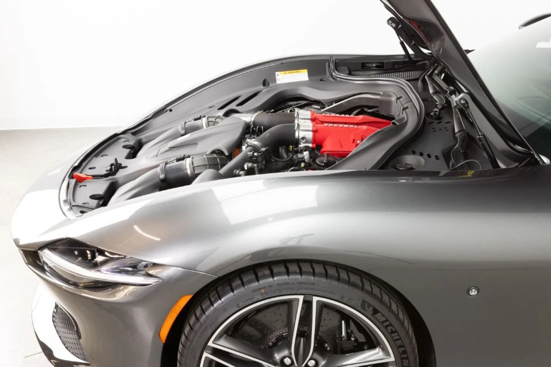 mph085_57921285_Used_2024_Ferrari_Roma_Spider_788d091918