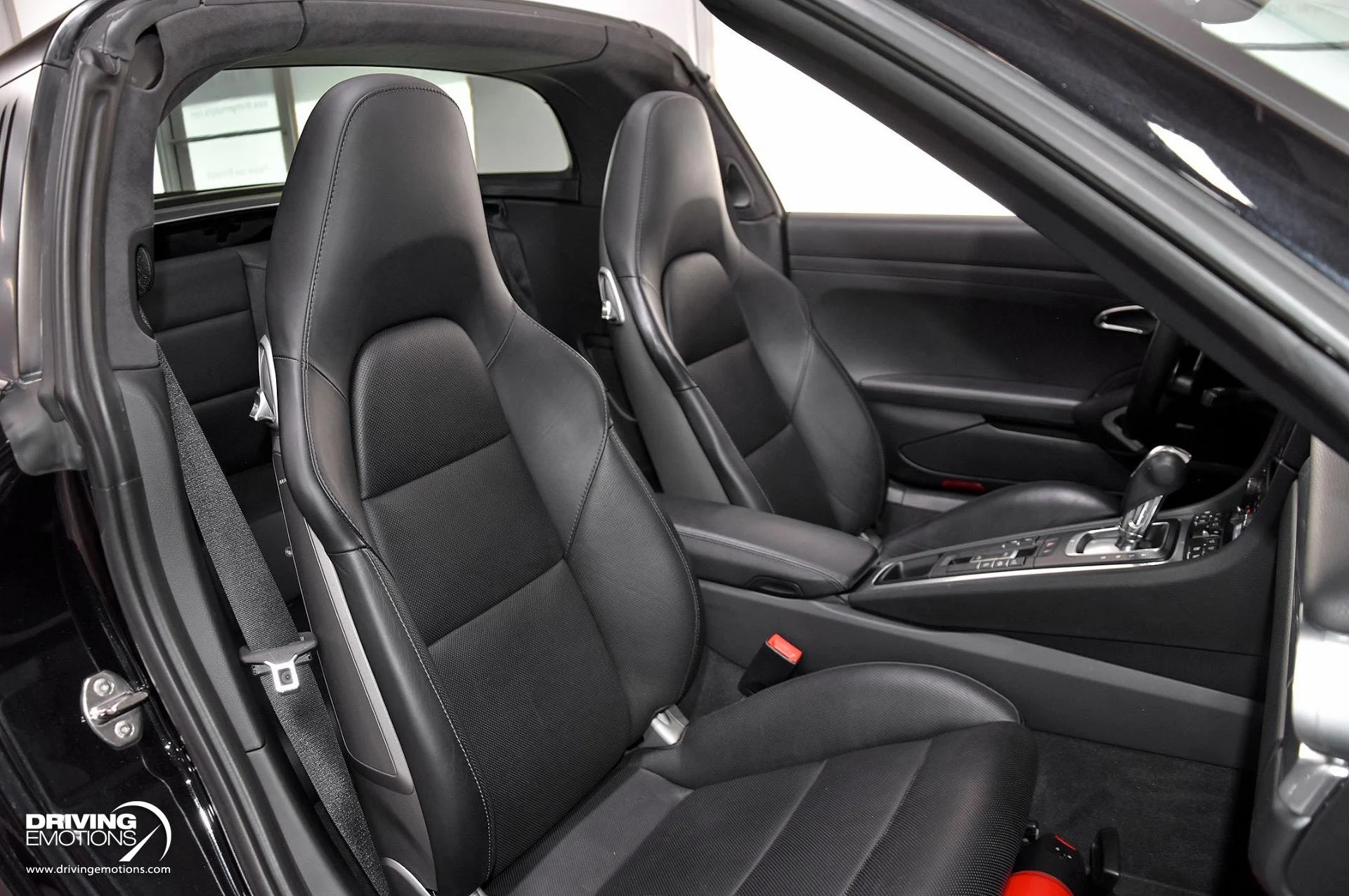 mph085_721573089_868_p86_l_e56c2157d4