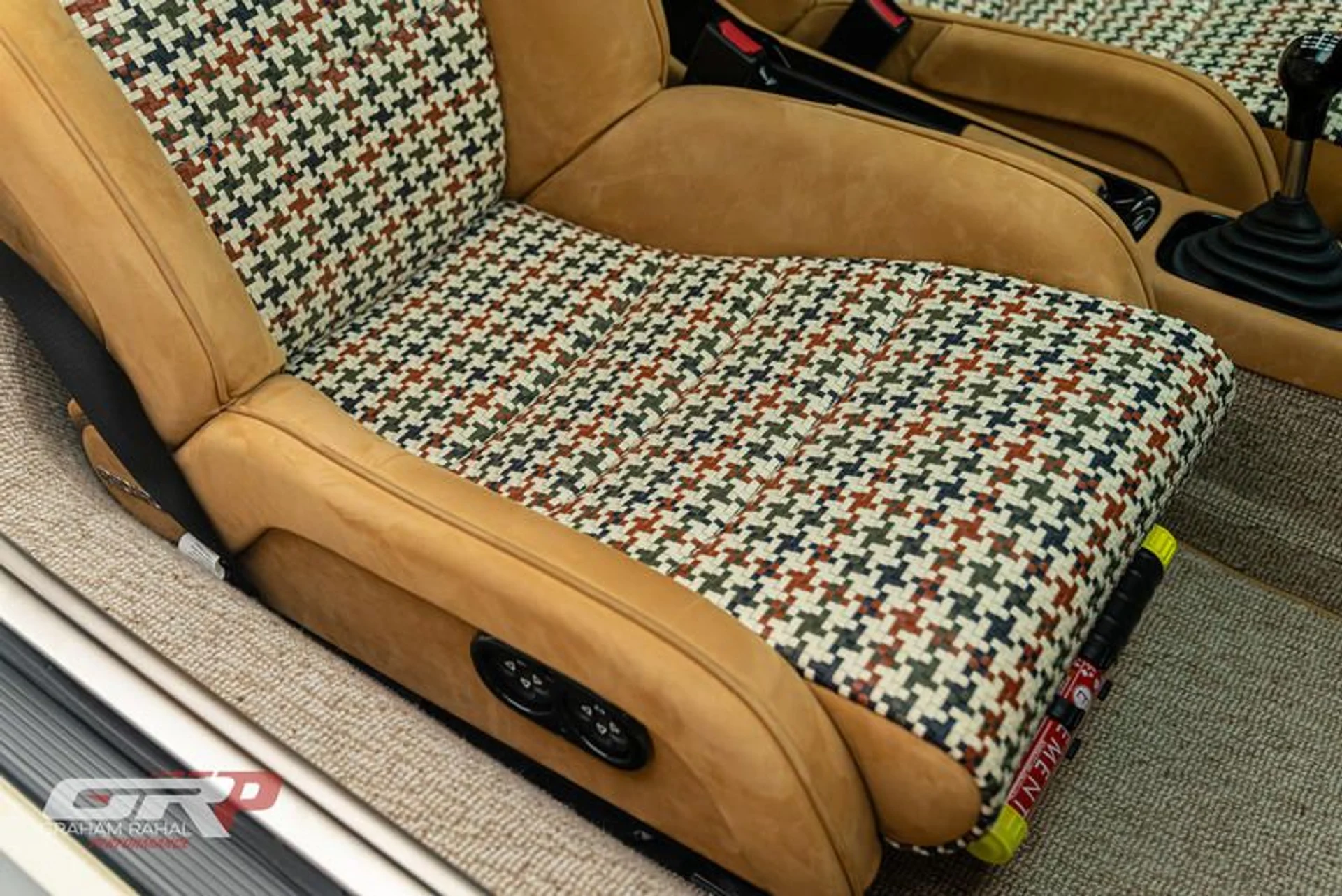 mph085_806872199_F694_CCB_9_9_D87_4_FC_3_B836_A916_EDC_2_FAAE_c2e202ee63