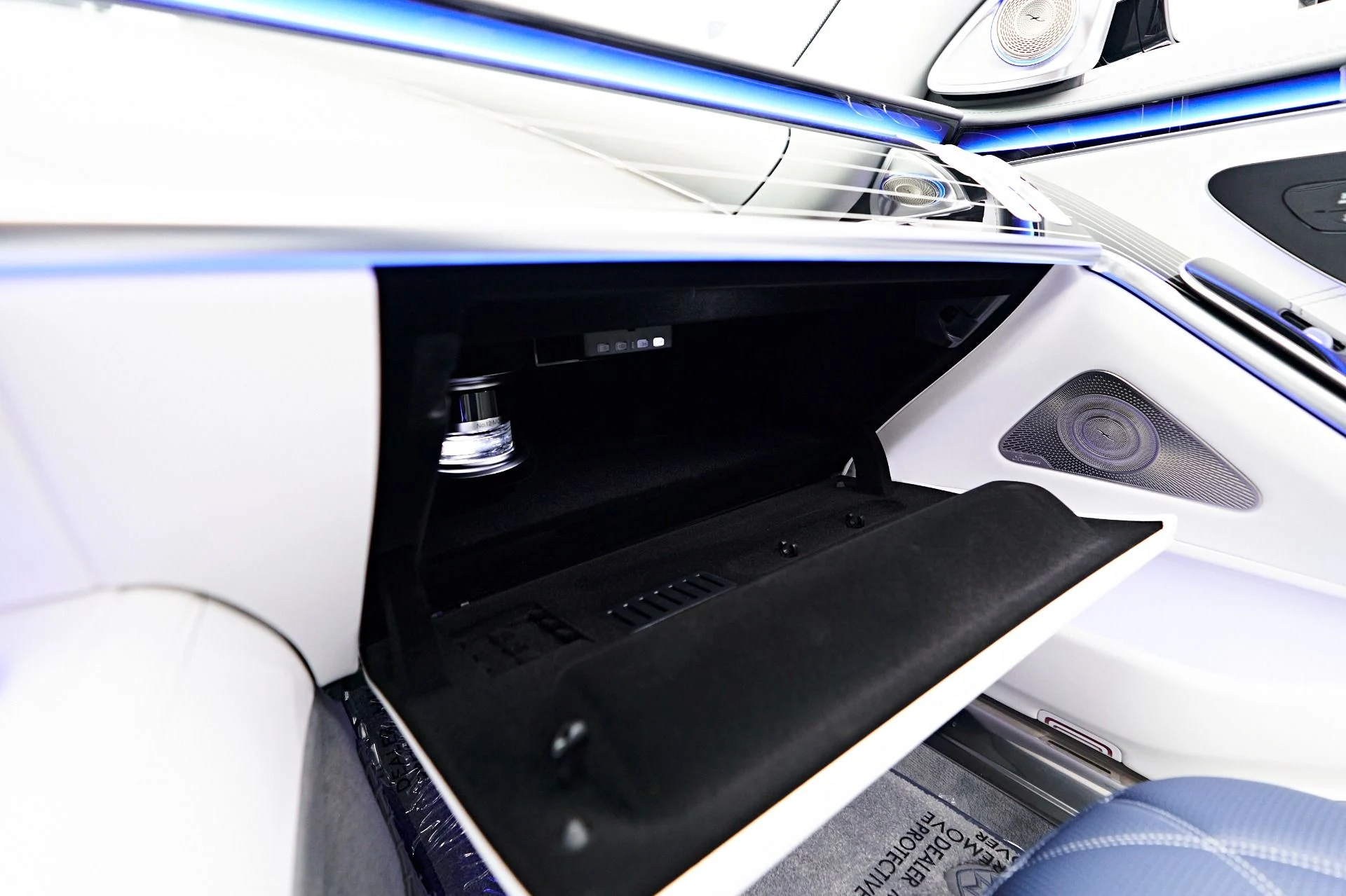 mph085_838115859_Used_2024_Mercedes_Benz_S_Class_Maybach_S_680_1729209539_0fee303279