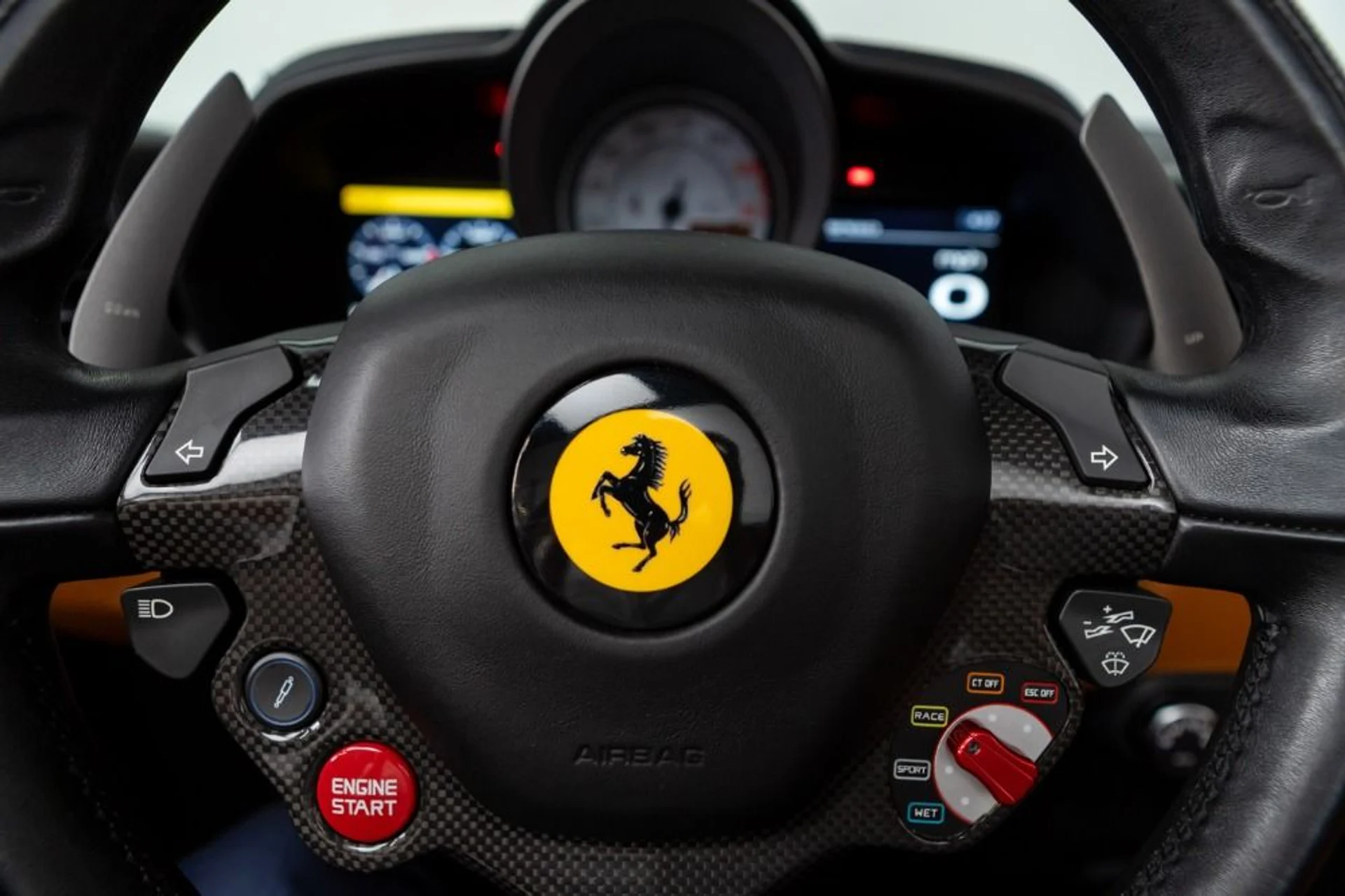 mph086_1019081806_Used_2014_Ferrari_458_Spider_1788551476_2a9240e1b5