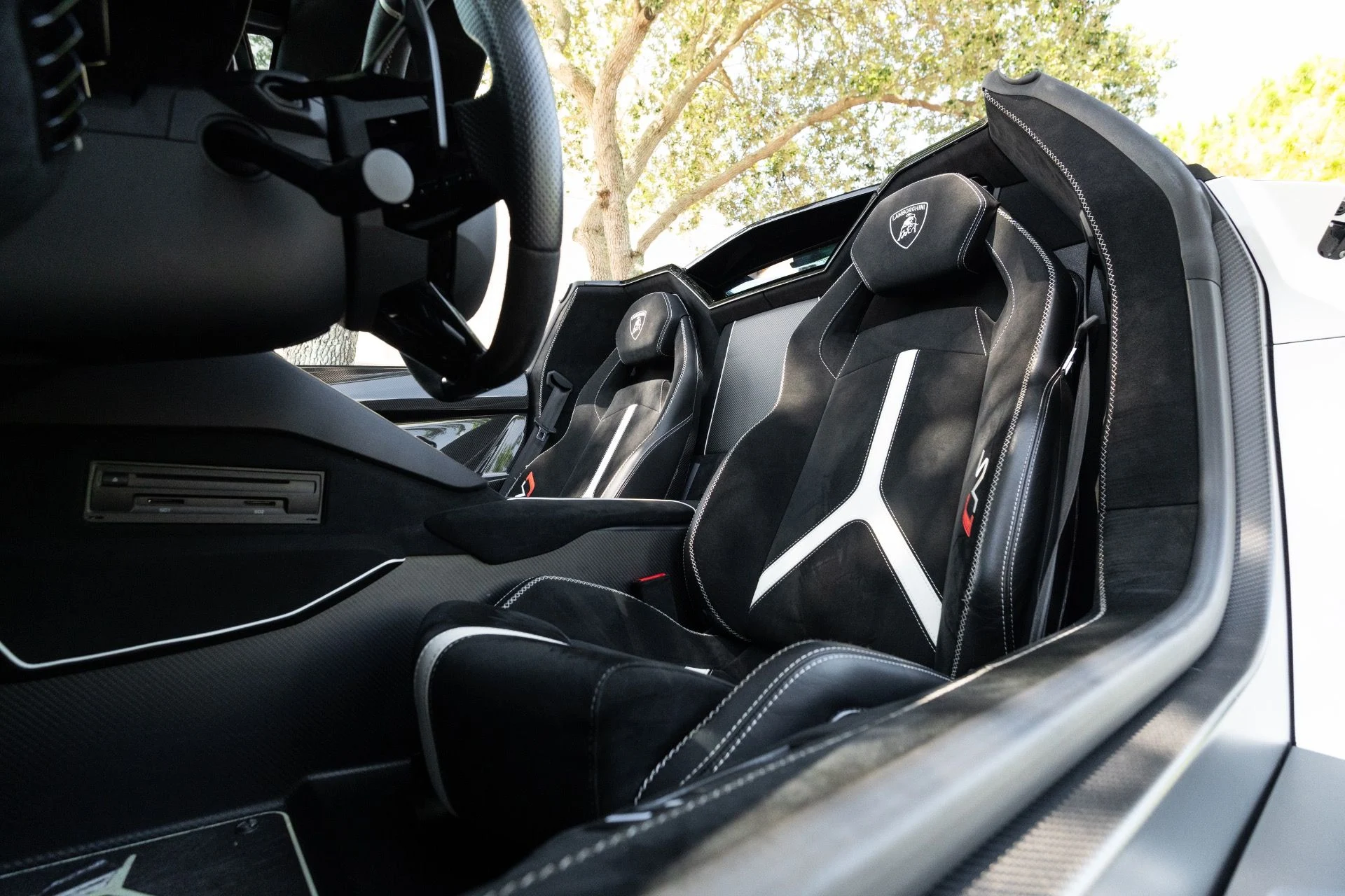 mph086_1076156671_Used_2020_Lamborghini_Aventador_LP_770_4_SVJ_Roadster_1781235752_13141d4d8e