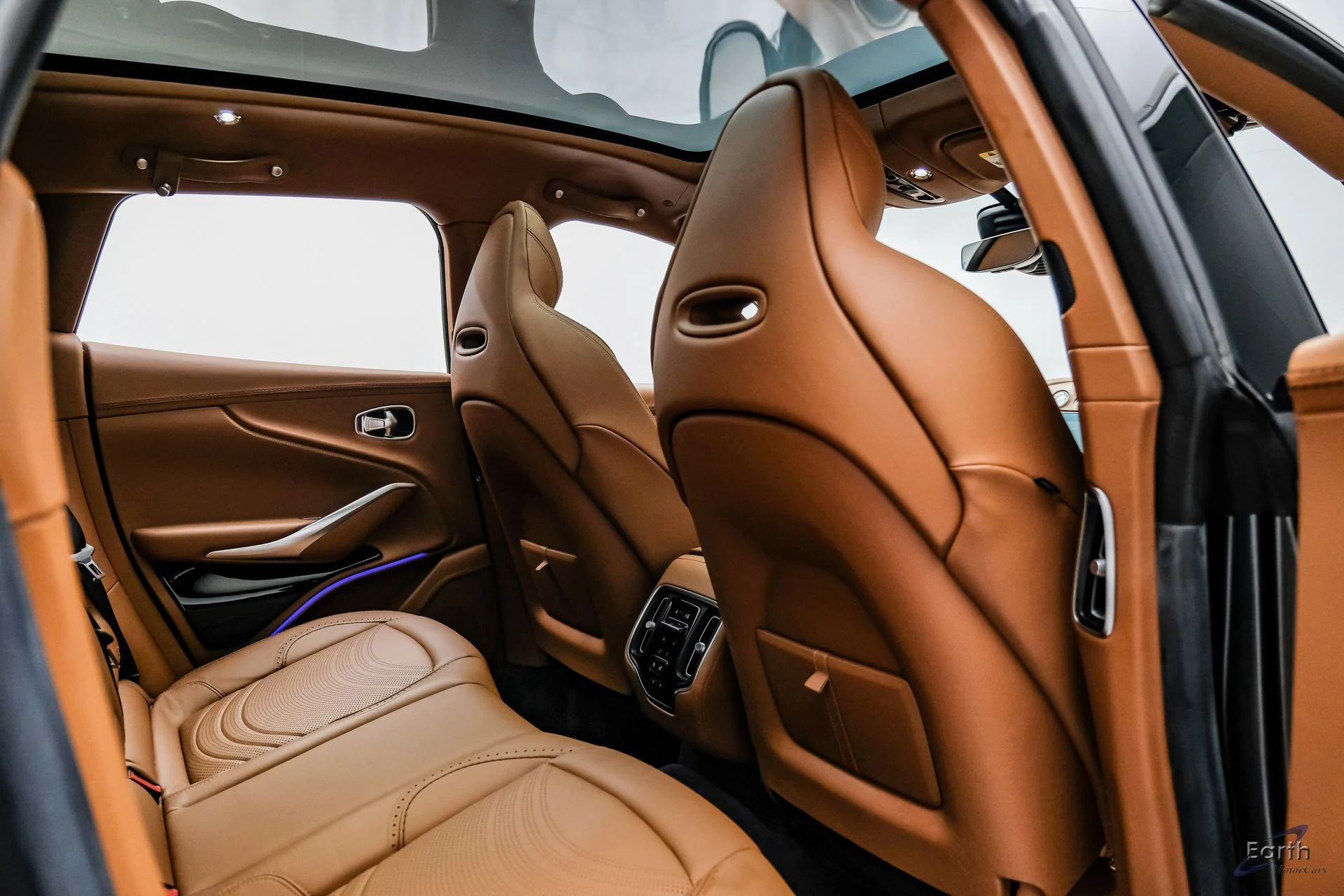 mph086_1582240782_078e88bb25ecd7afb7a88c6da99270f6x_a692865482