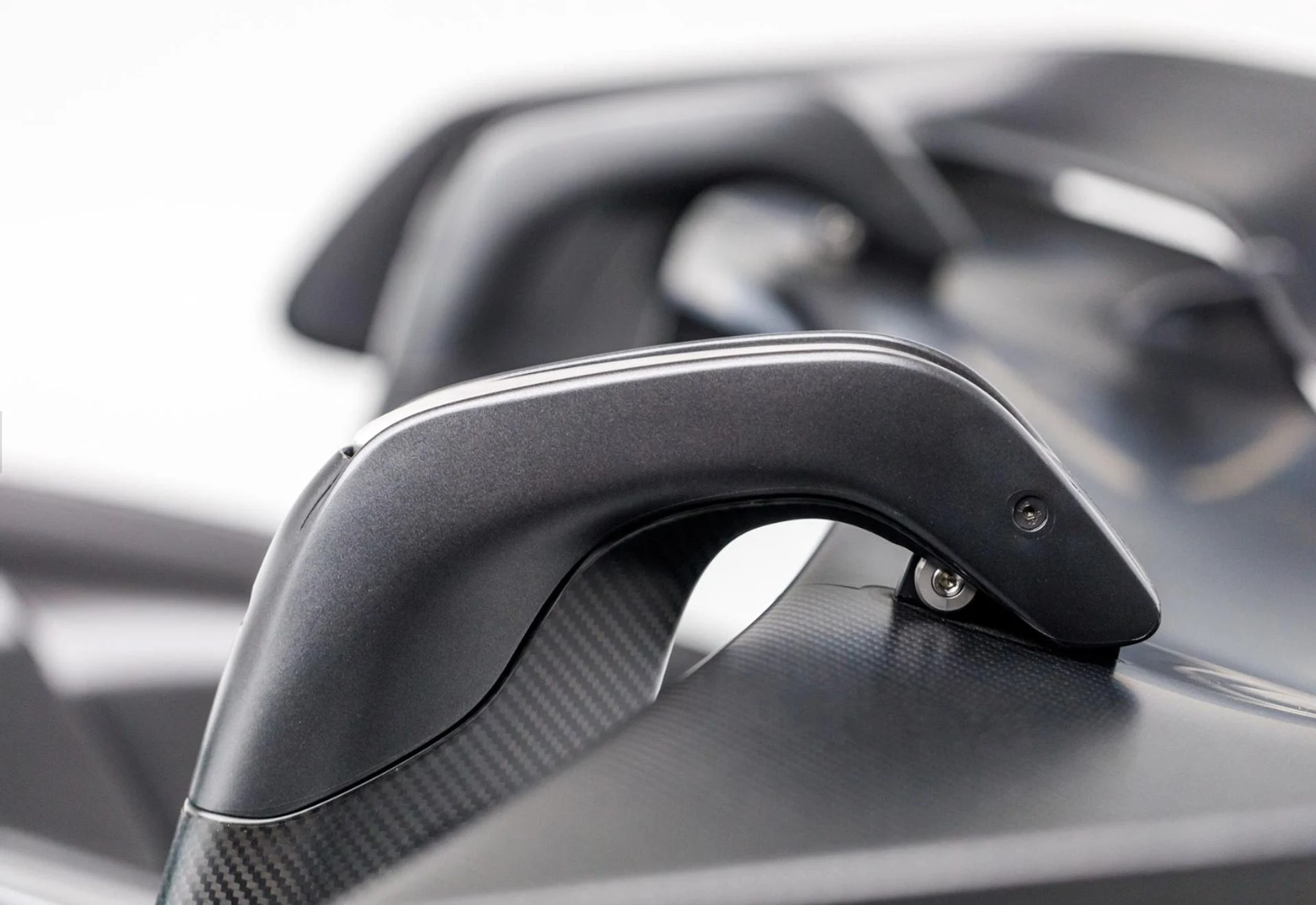 mph086_158715070_12200_p87_l_8cd8ffbd95