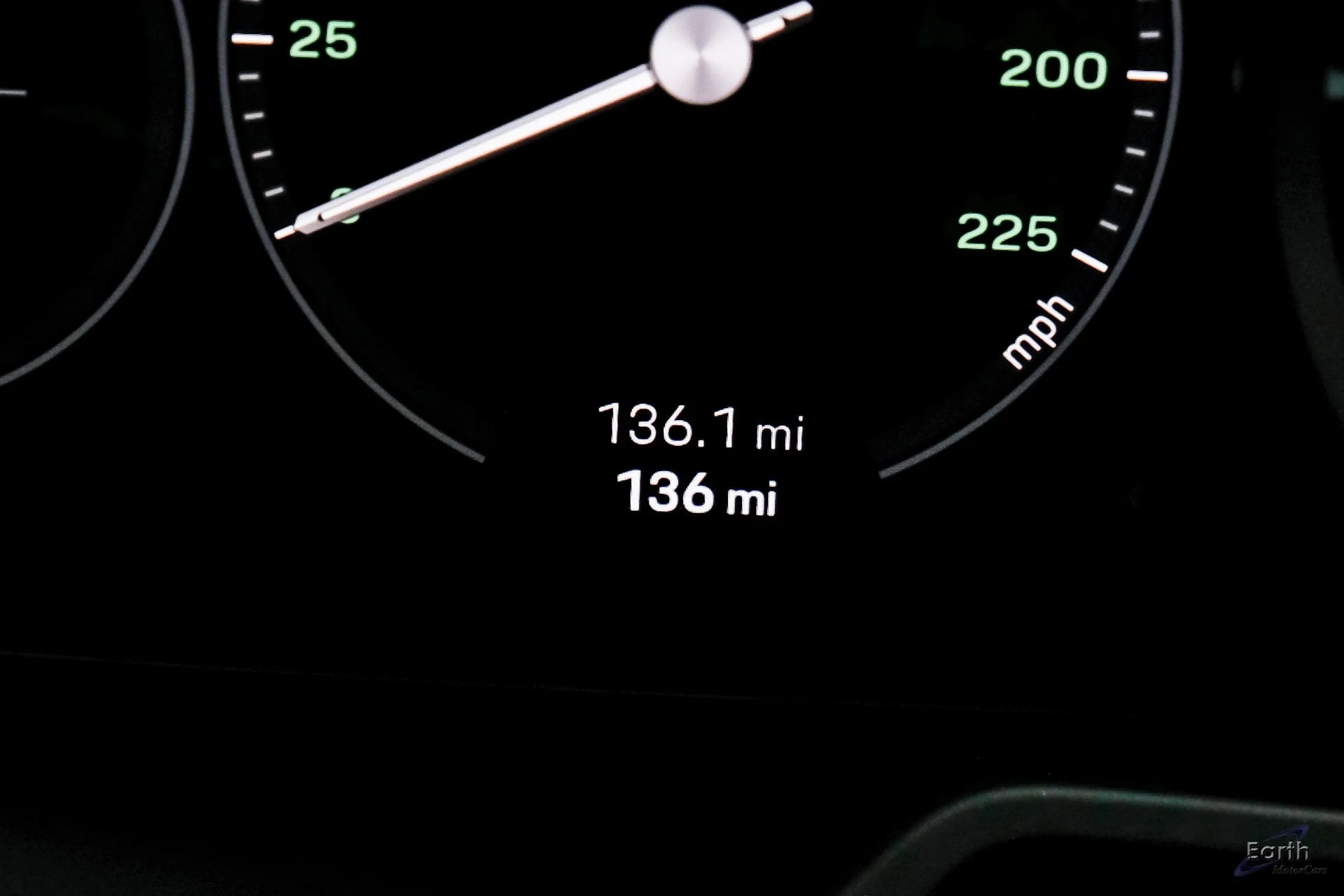 mph086_161477205_08fefb9b3391a3e4aedbea503f150b30x_28978ac2a9