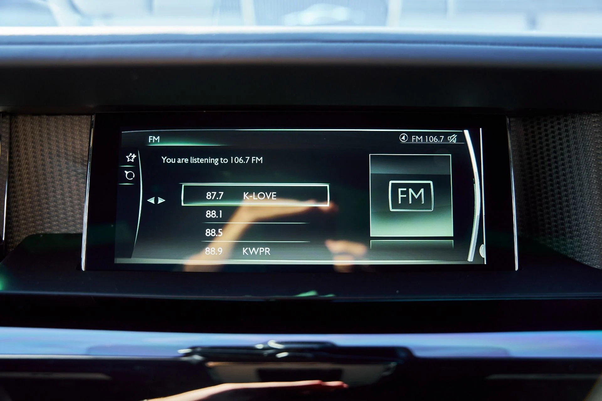 mph086_1638366447_Used_2024_Rolls_Royce_Phantom_Base_1770700184_0348d83953