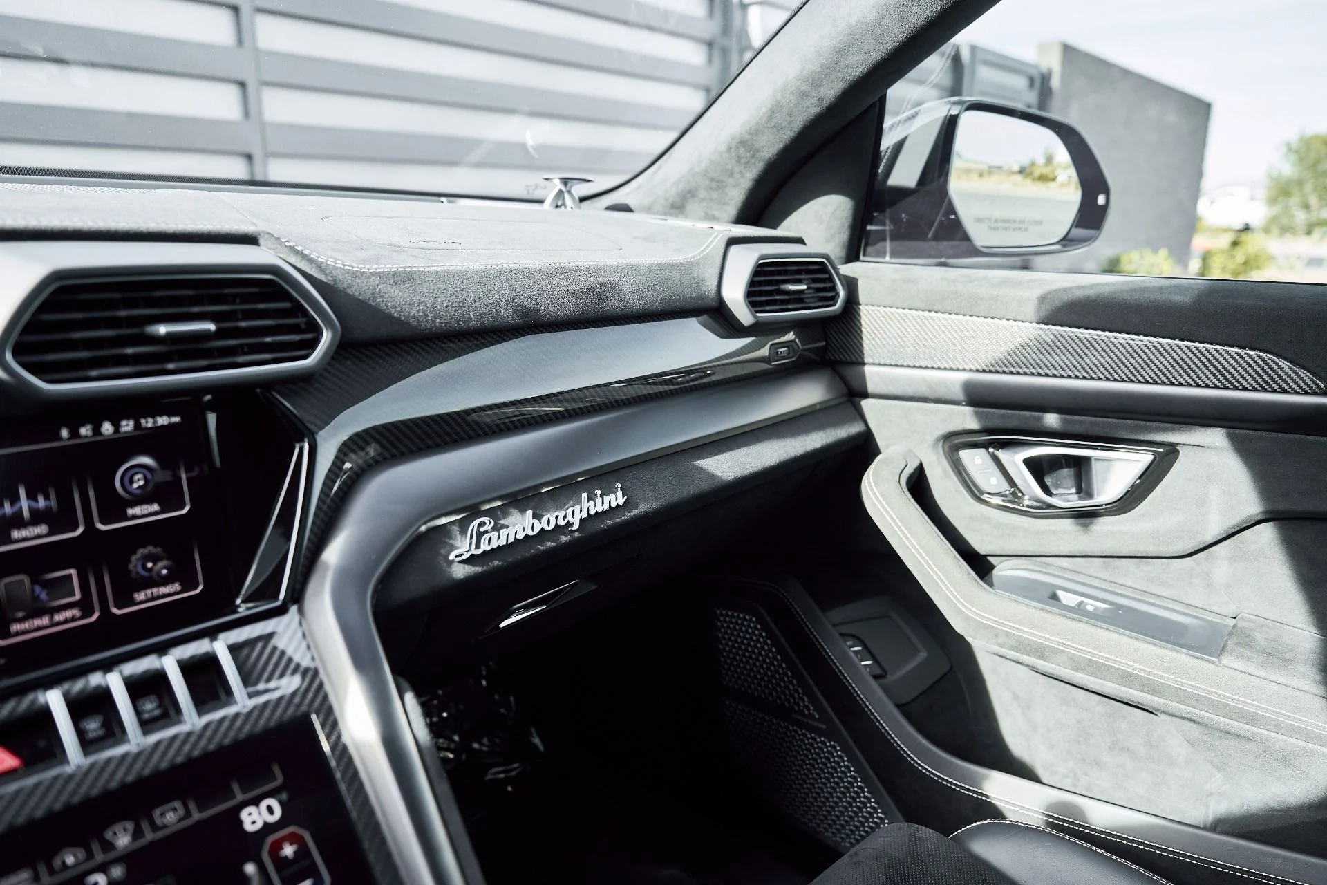 mph086_1655297091_Used_2024_Lamborghini_Urus_Performante_1766457800_797a5ed8e4