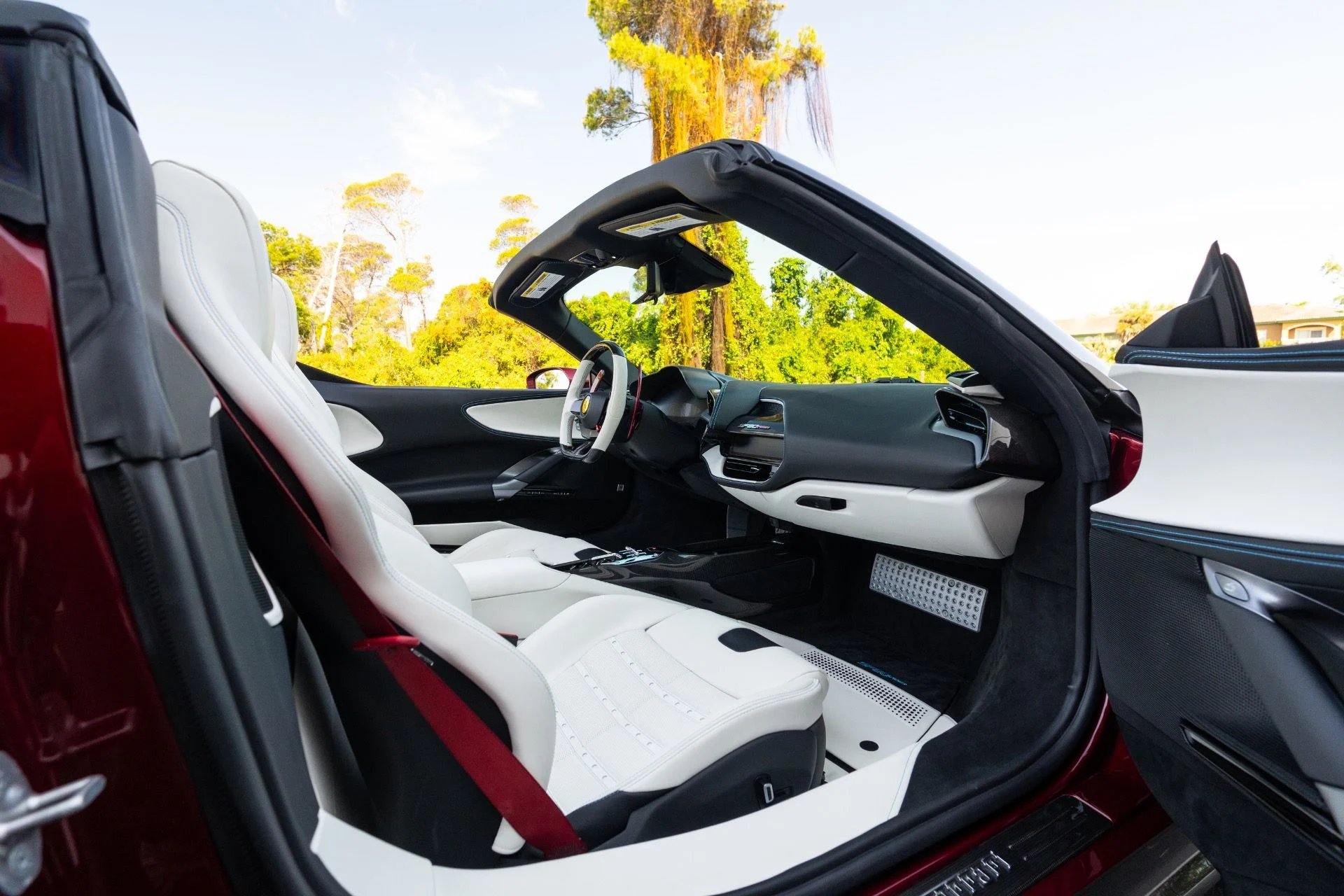 mph086_1680762911_Used_2024_Ferrari_SF_90_Spider_1774456921_862761d48c