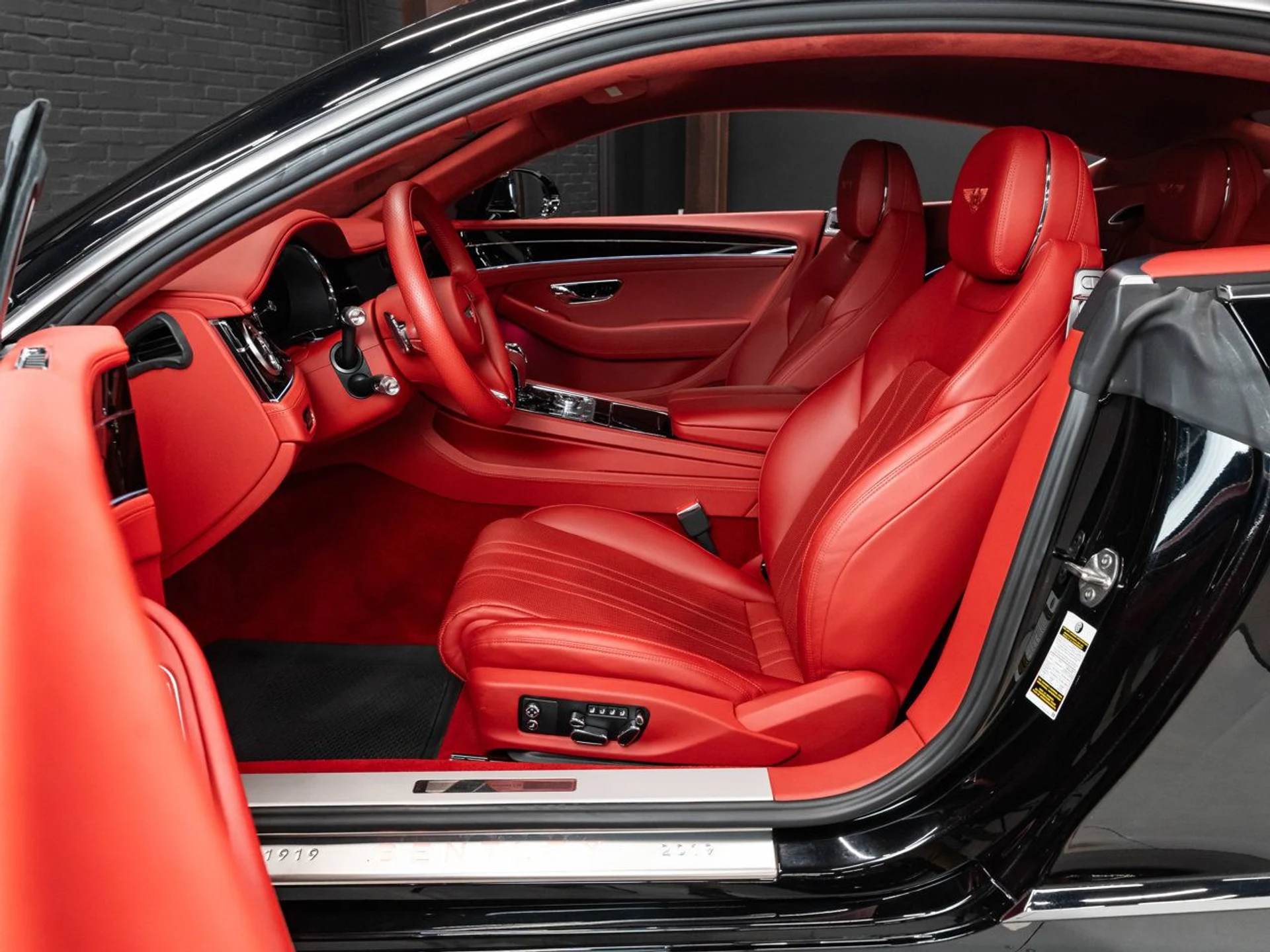 mph086_1683492642_bentley_continental_2020_23cfc5c287