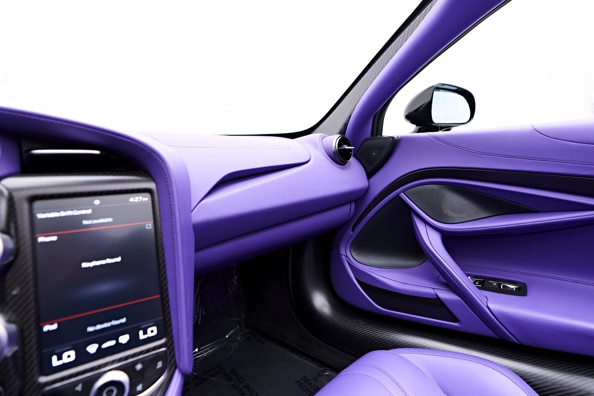 mph086_1857046407_Used_2022_Mc_Laren_765_LT_Base_1753480618_a28e521e78