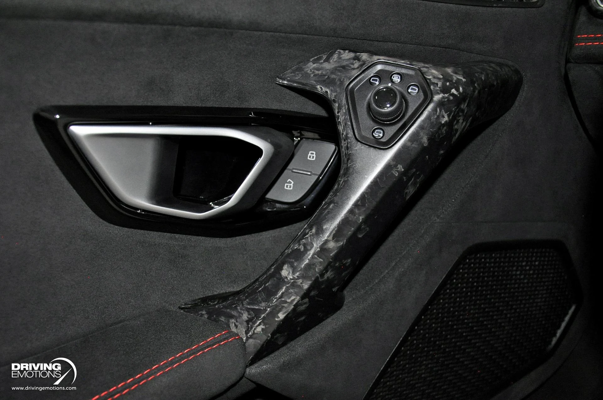 mph086_1880809344_863_p87_l_8301dbd8a0