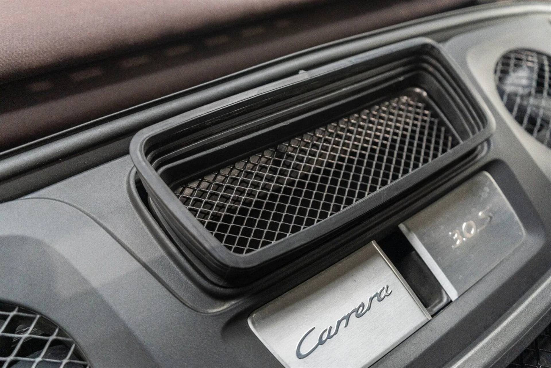 mph086_192554639_a3b03a256e_1280_98b41d4cff