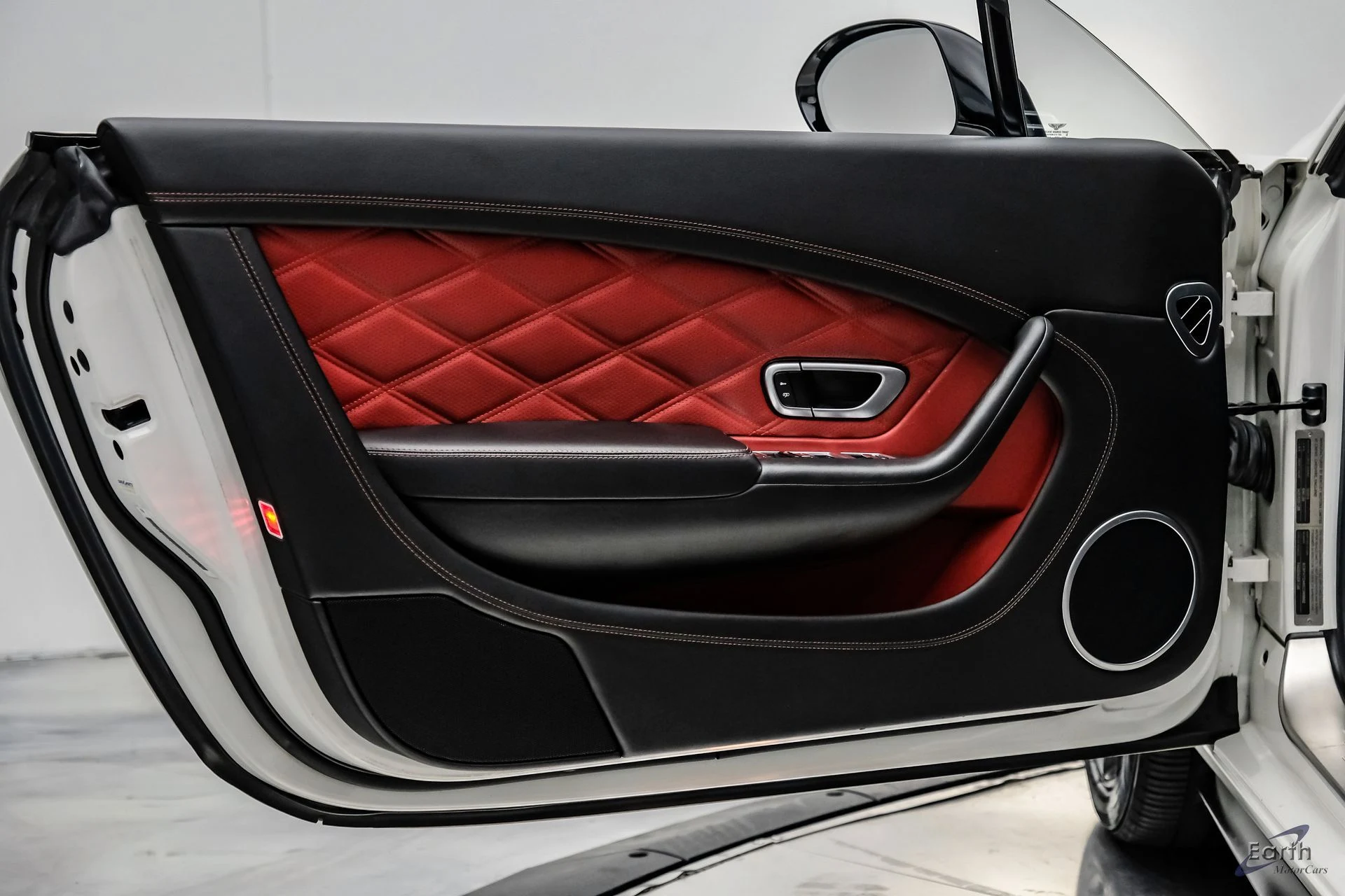 mph086_2033367502_2b33837911b4c84d0650fa40c83a1c49x_3c1f9fedc0