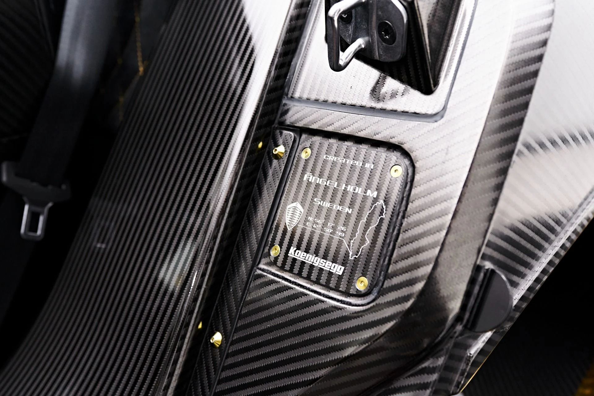 mph086_2058461392_Used_2020_Koenigsegg_Regera_CMP_1692842856_e975c36287