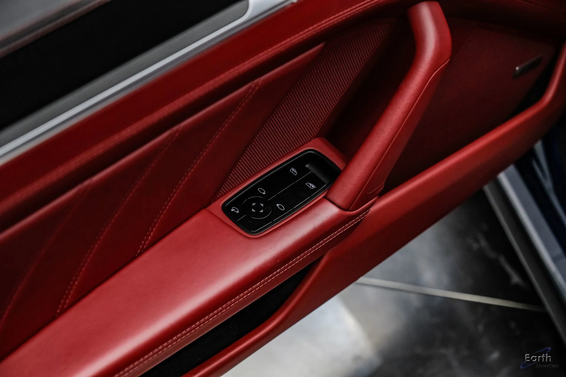 mph086_2457984428_baa65bdbd6714ac5b01379abca3e1b51x_5e80f332c6