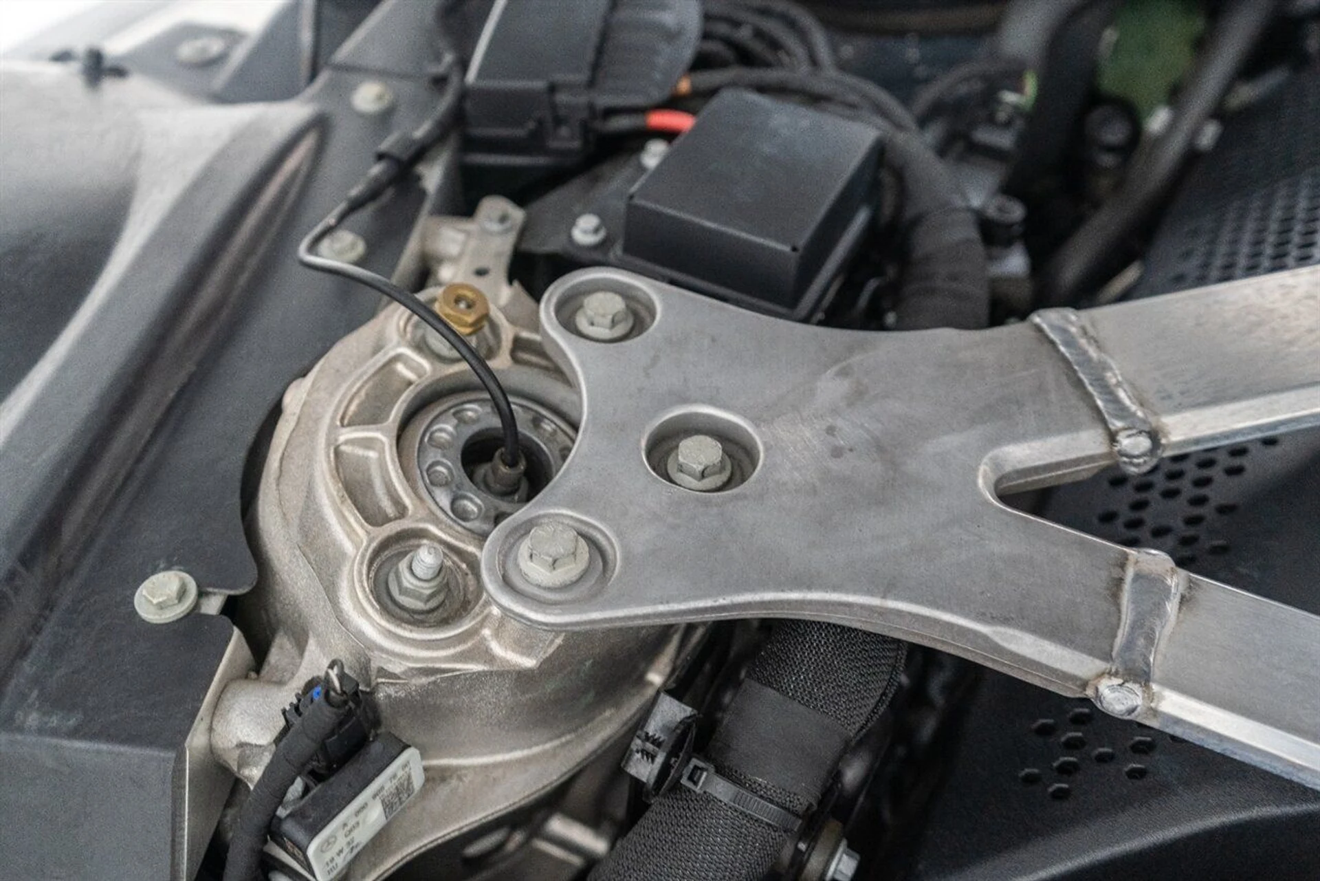 mph086_2574367227_18795848a0_1280_92e401b77f