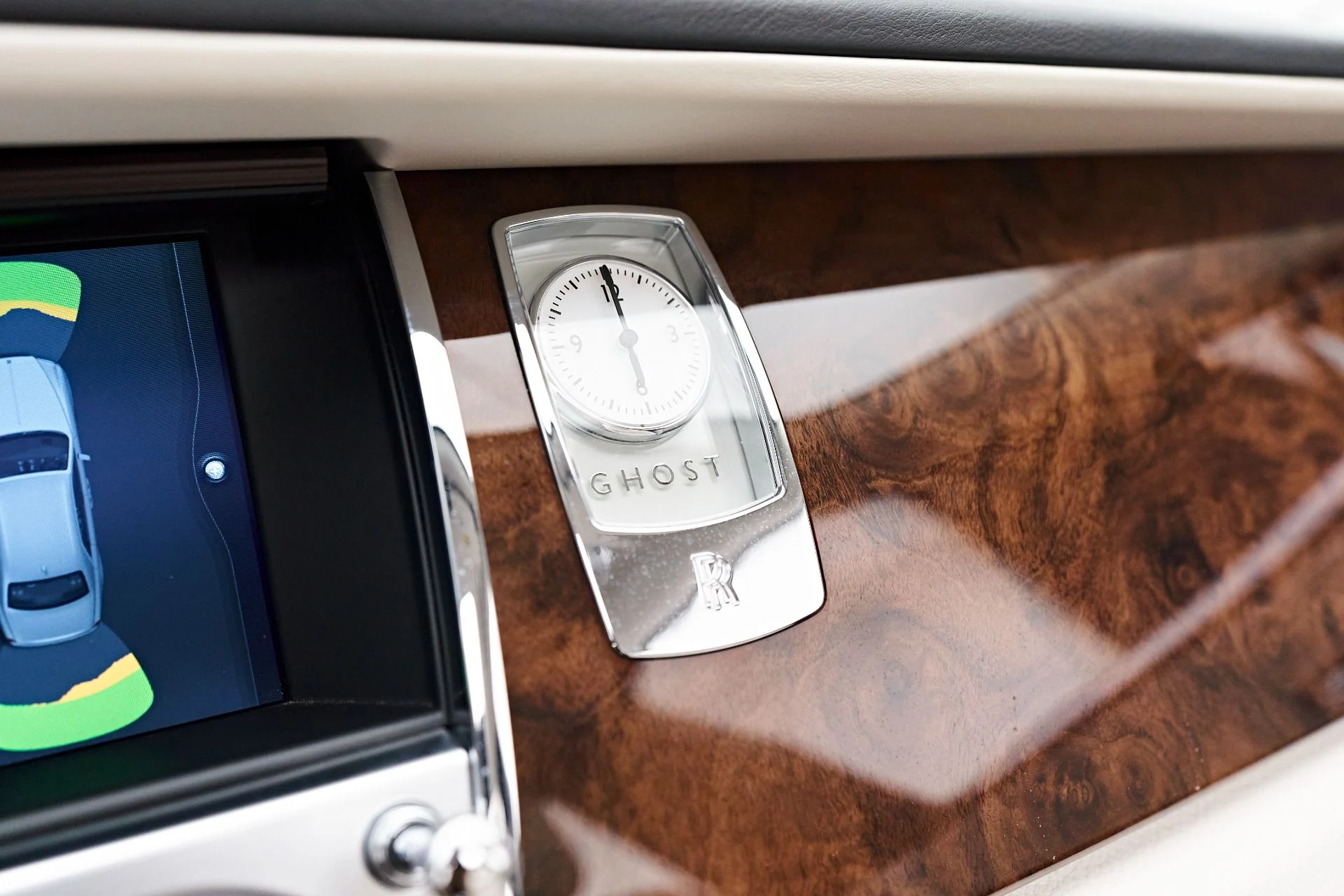 mph086_2577585030_Used_2012_Rolls_Royce_Ghost_Base_1690494640_e4e03d9d45