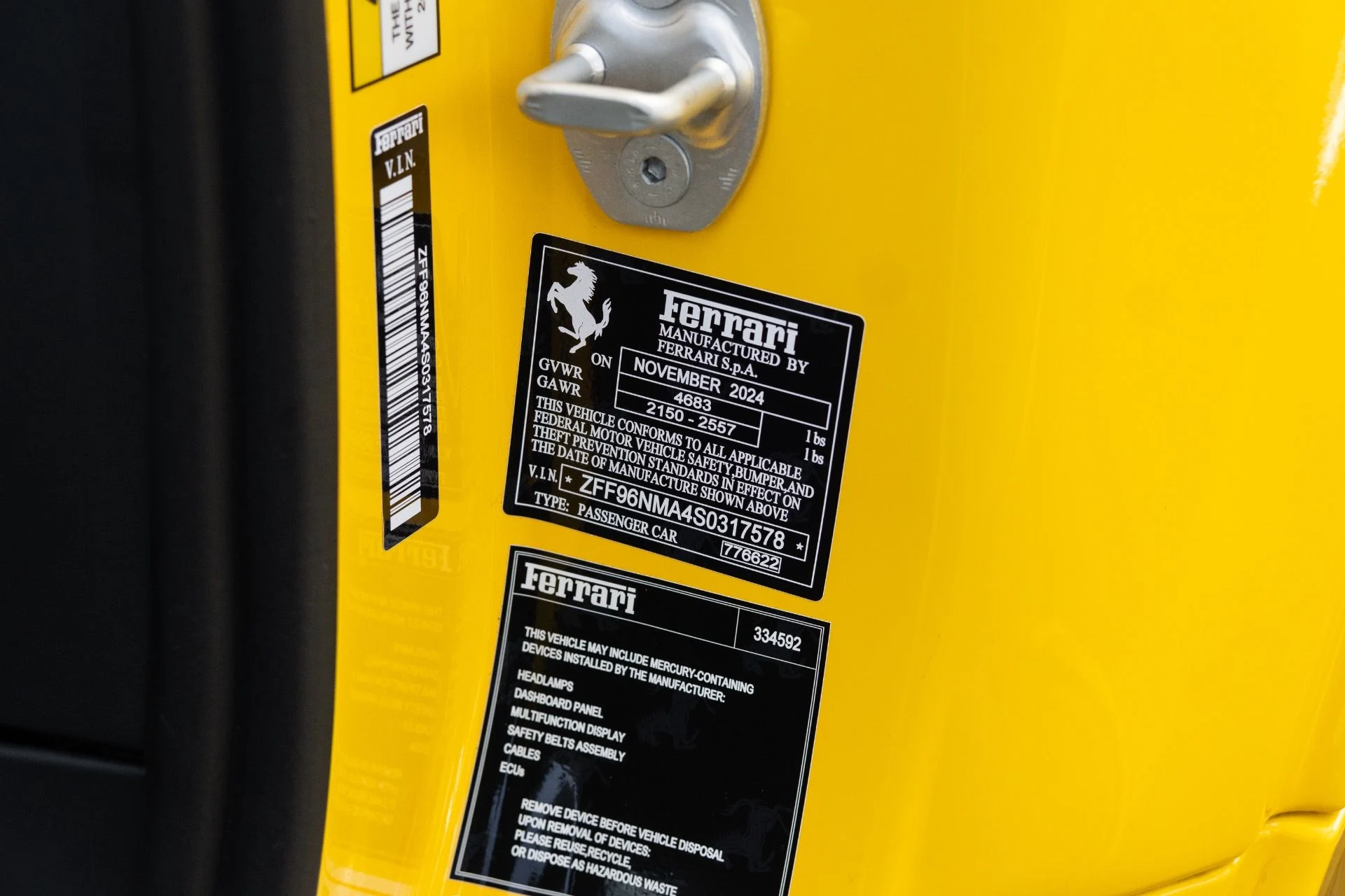 mph086_2599407913_Used_2025_Ferrari_SF_90_Spider_1772646640_da83129d9f