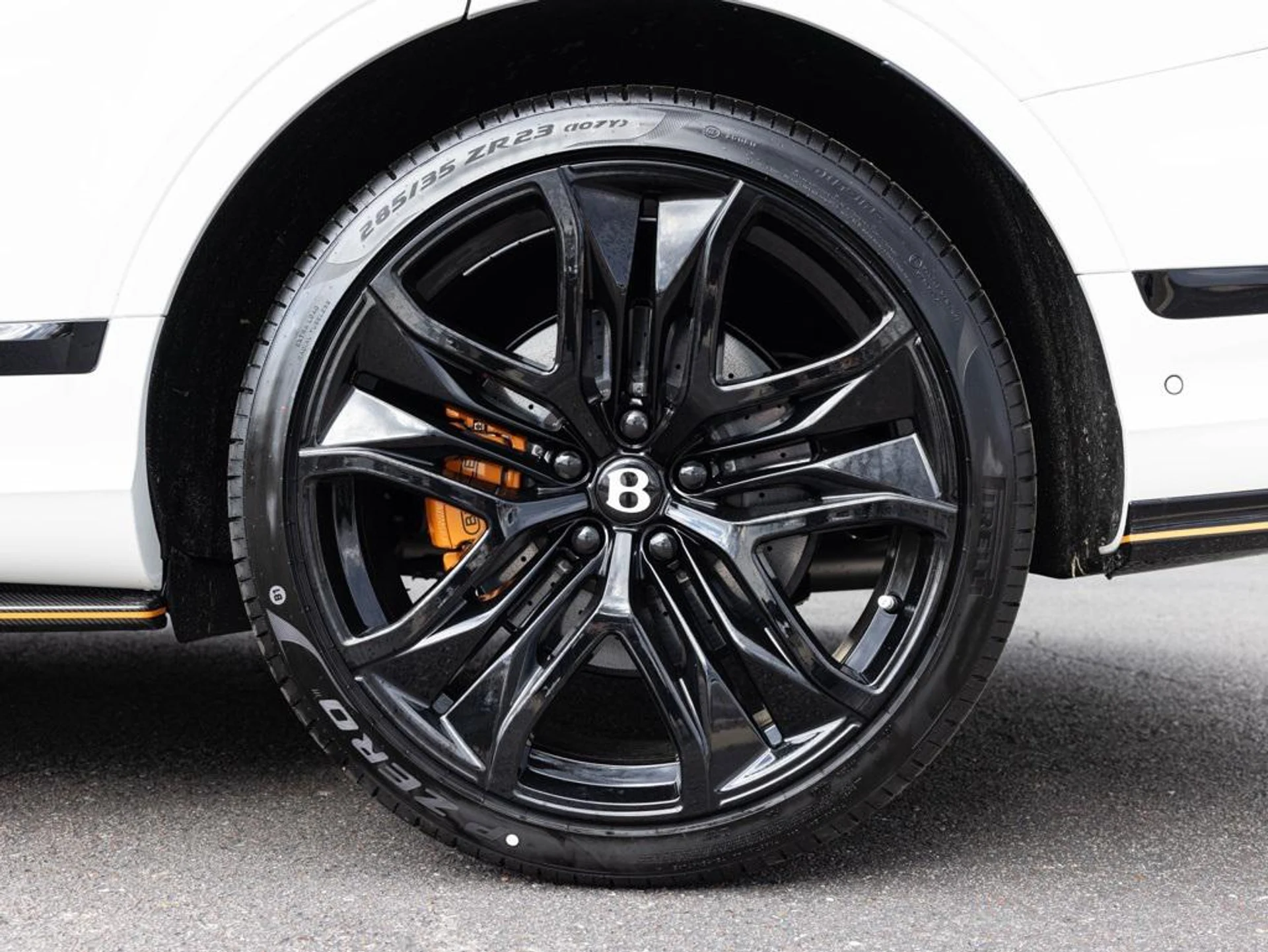 mph086_2654545337_480417655_69442345815a036f0aabfc59_6805779c29