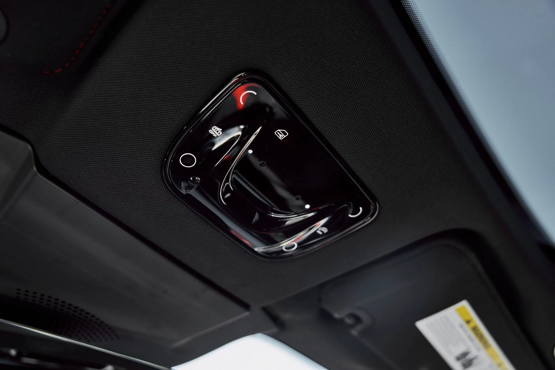 mph086_2747840414_Used_2025_Ferrari_12_Cilindri_1769824929_ea74da70d5