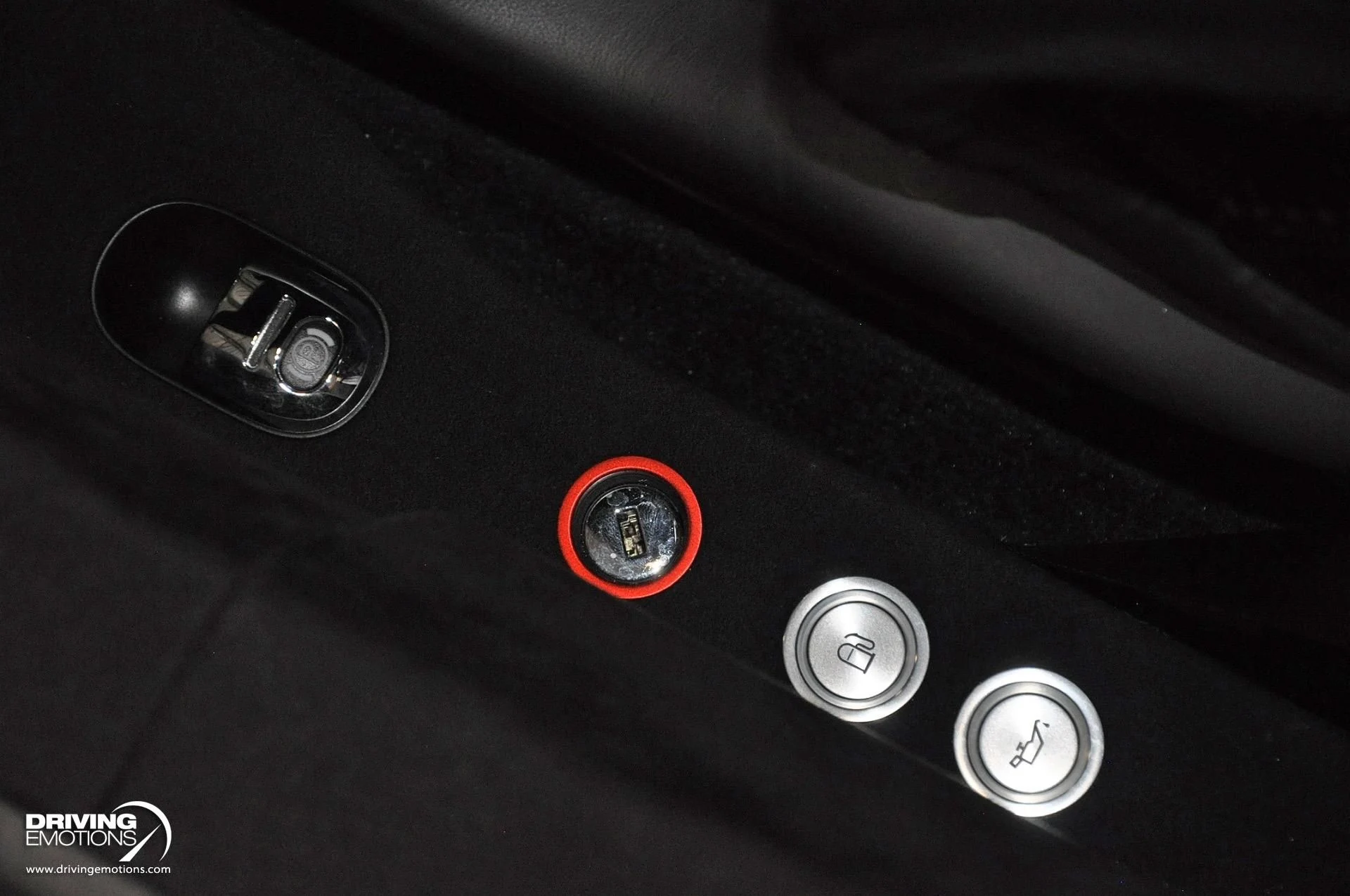 mph086_2791922212_479_p87_l_74bd7cdccb