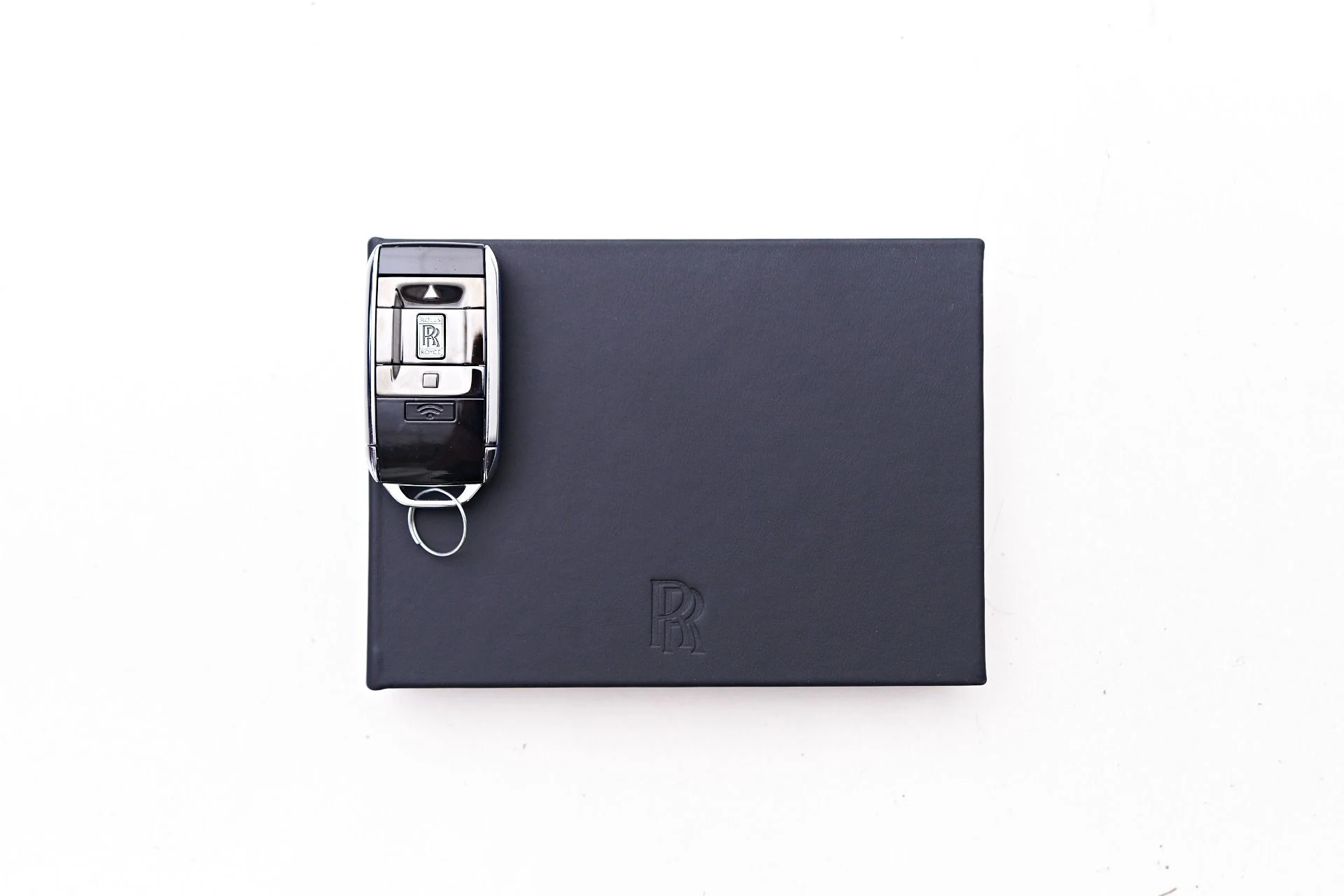 mph086_2817431052_Used_2024_Rolls_Royce_Ghost_Base_1757190878_2a69d29b8d