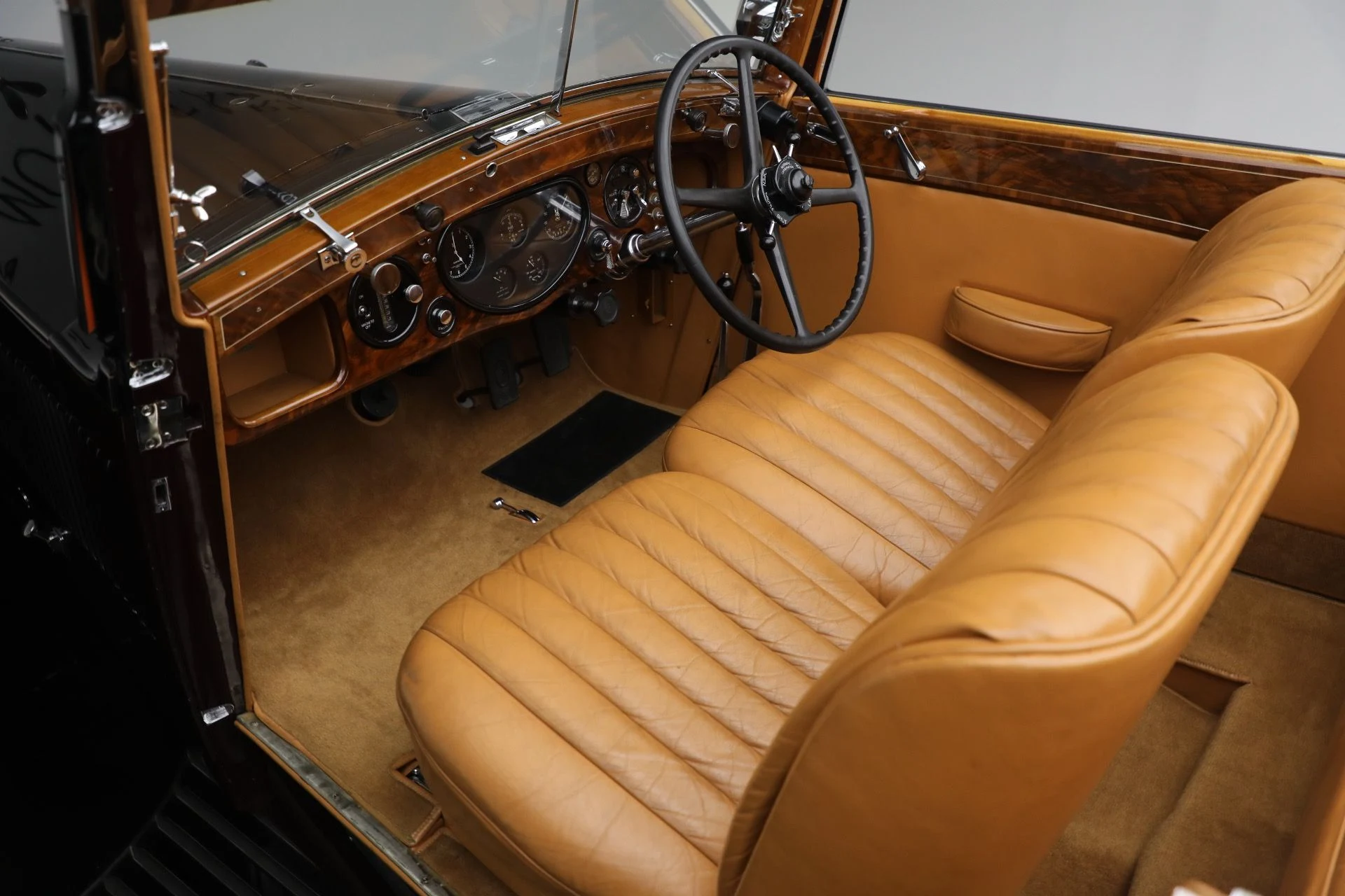 mph086_3004873161_Used_1933_Rolls_Royce_Phantom_II_Continental_5704718192